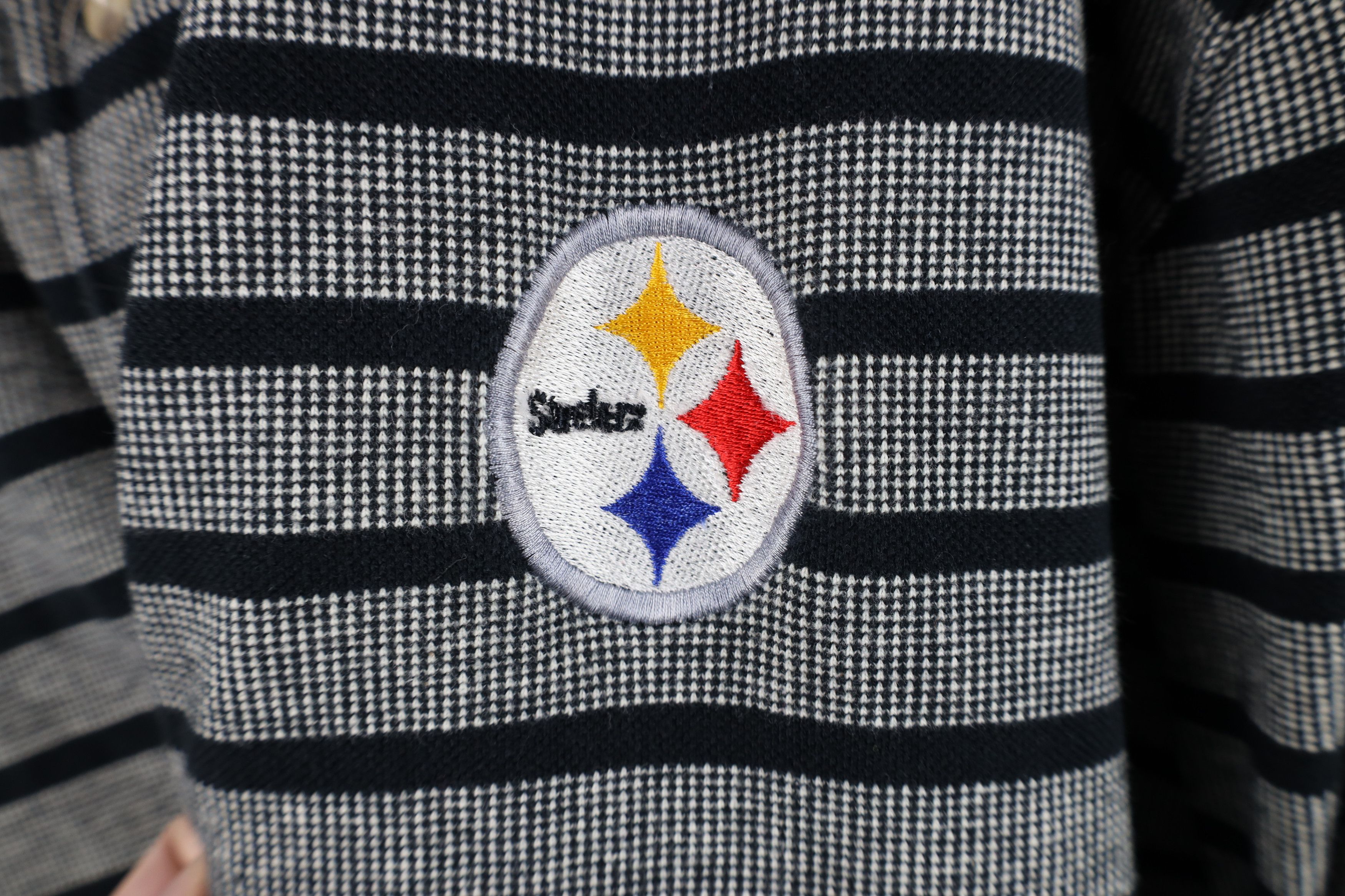 Vintage Vintage 90s Striped Pittsburgh Steelers Football Polo Shirt Size US XL / EU 56 / 4 - 4 Thumbnail