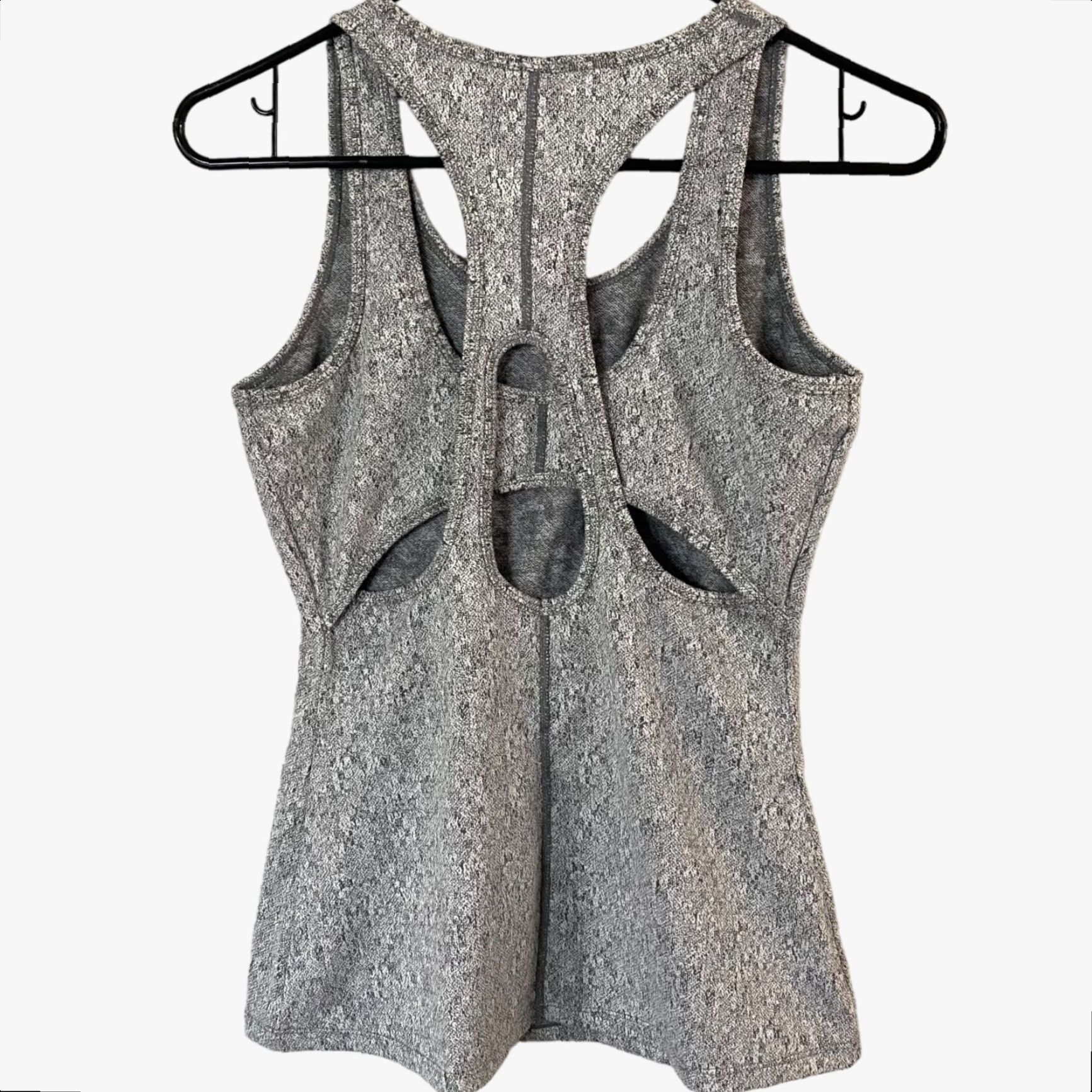 Gymshark VINTAGE Gymshark Fleur Texture Cross-Back Sports Tank Womens Small Gray Athletic Top Size S / US 4 / IT 40 - 6 Thumbnail