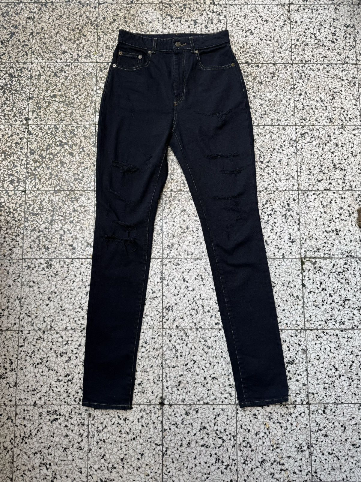 Saint Laurent Paris × Yves Saint Laurent SAINT LAURENT Trash Overdye JAPAN DENIM Distressed Skinny Size 27" / US 4 / IT 40 - 2 Thumbnail