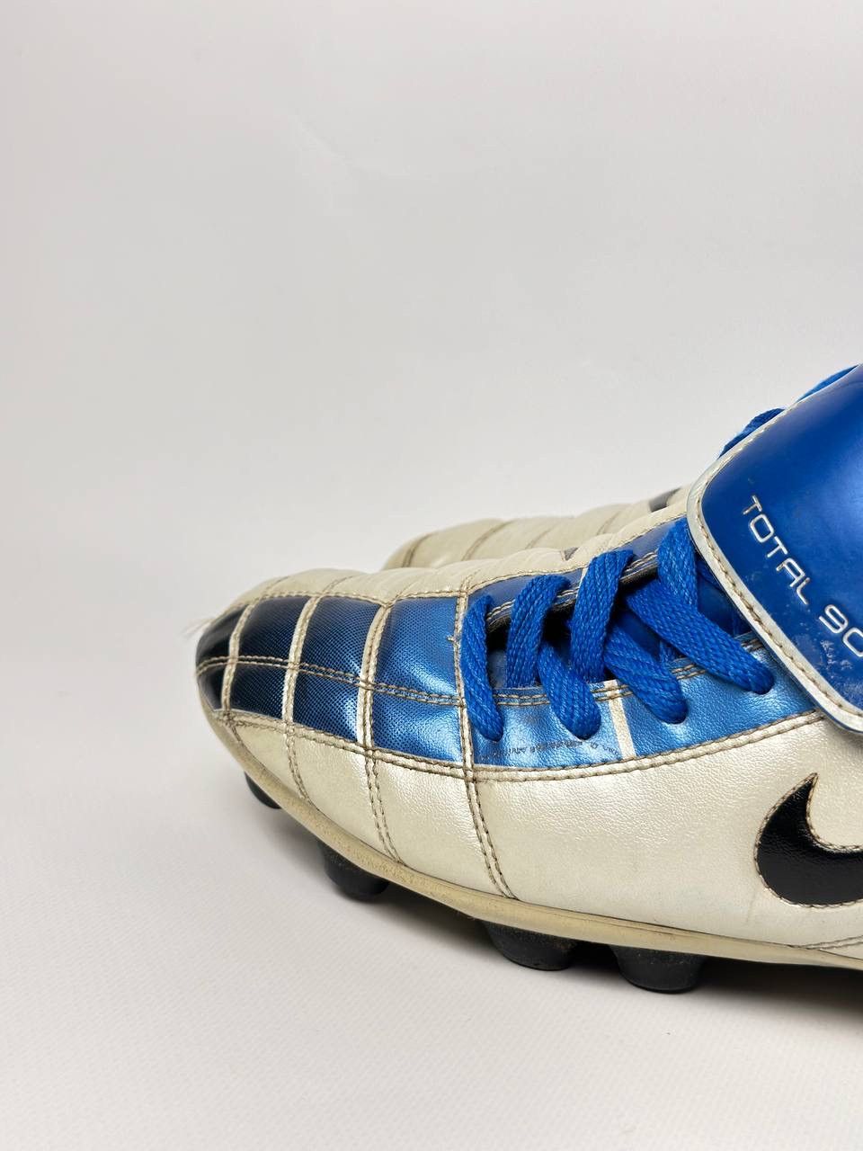 Nike Vintage Nike 2003s Total 90 II FG Football Boots Rare Silver Size US 6.5 / EU 39-40 - 8 Thumbnail