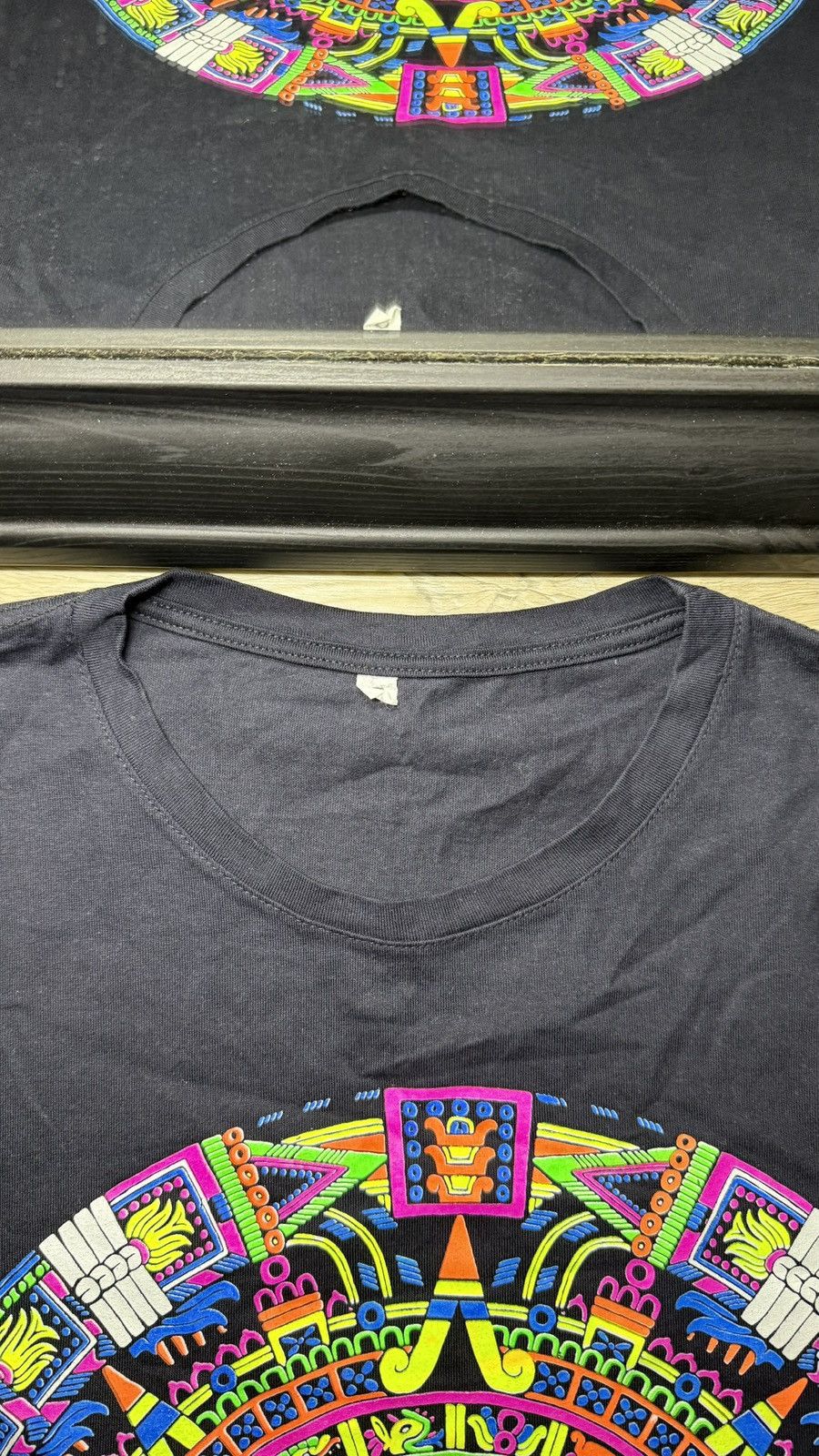 Other Y2K 2000s Aztec Calendar Black Light Mexico Shirt Size US L / EU 52-54 / 3 - 5 Thumbnail