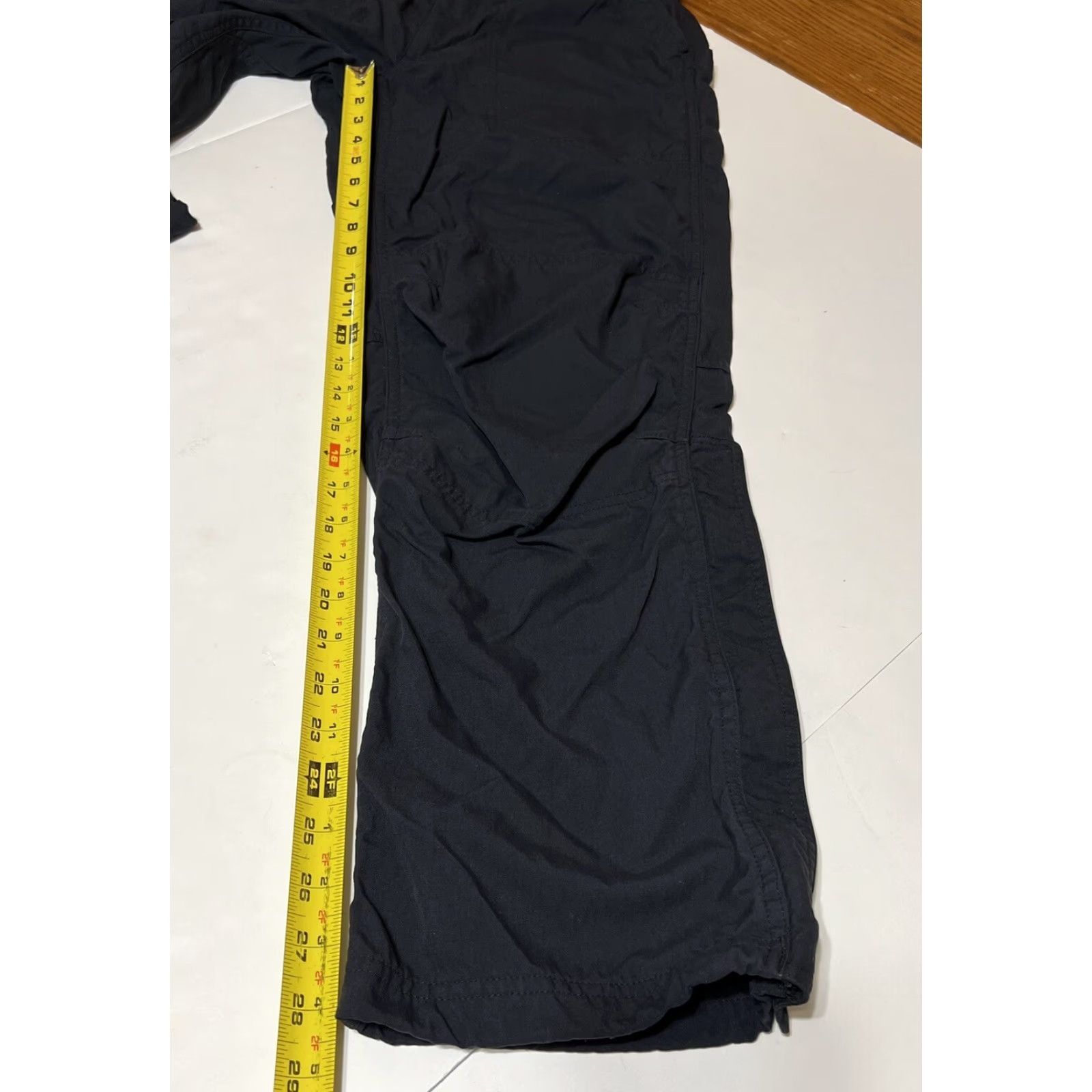 Vintage LL Bean Hiking Pants Nylon Windbreaker Dark Blue Elastic Waist 32x28 M Regular Mens Outdoors Nylon Zip PANTS Size US 31 - 5 Thumbnail