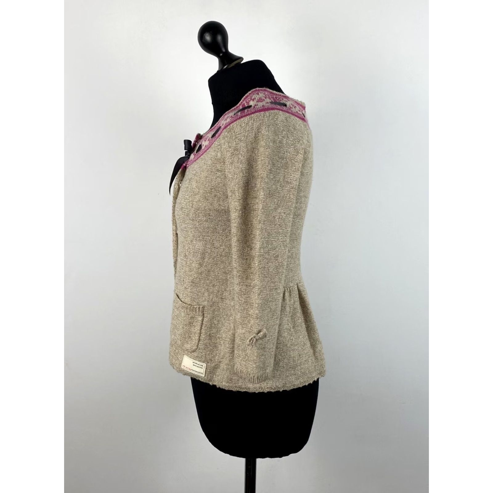 Vintage Odd Molly Cardigan Beige Wool Blend 1 S Womens Wool Cardigan Length 50 cm Armpit to Armpit 40 cm Sleeve 48 cm Women’s XS/S Beige Size XS / US 0-2 / IT 36-38 - 2 Thumbnail
