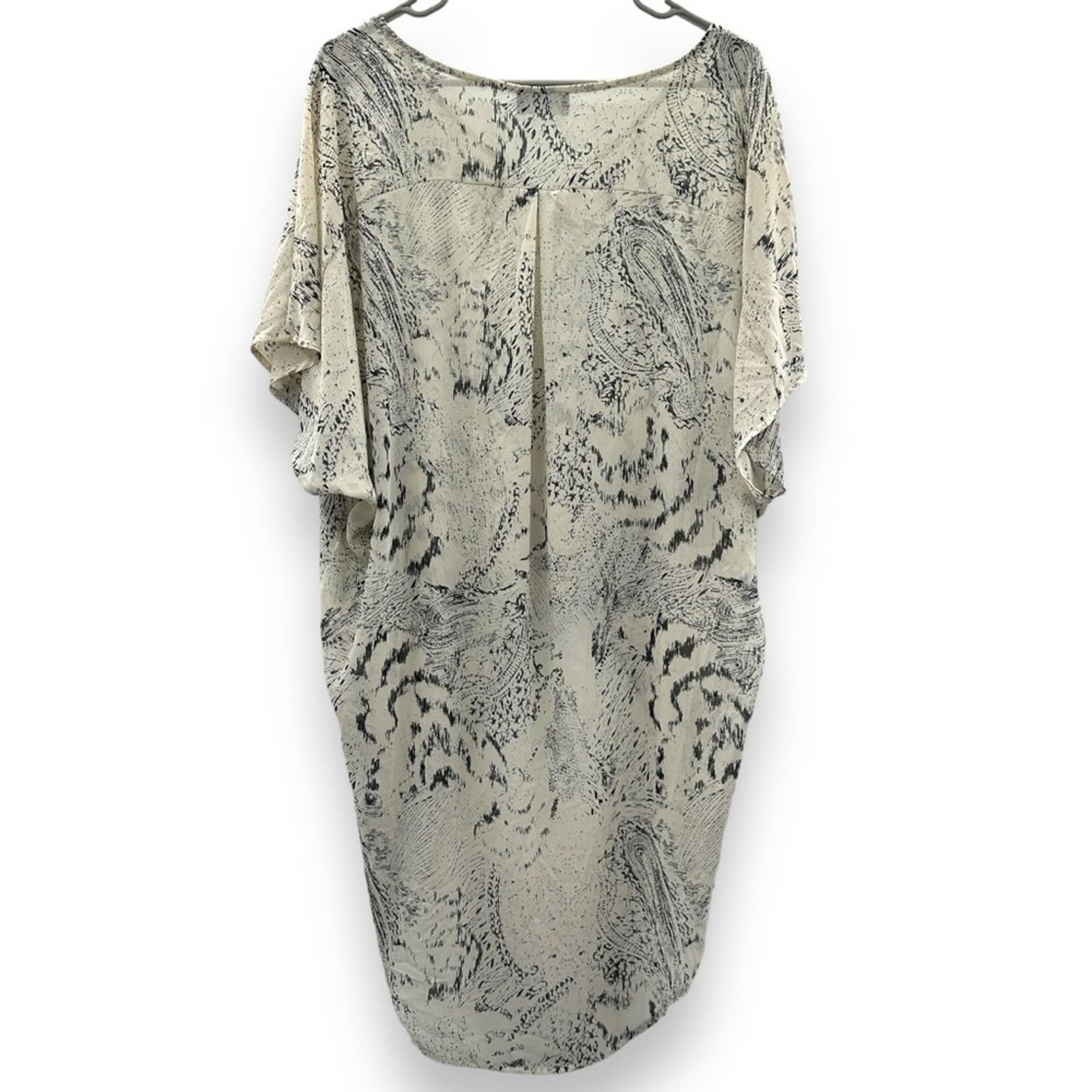 ASTR The Label ASTR Cream & Black Animal Print High Low Shear Tunic Top S Size S / US 4 / IT 40 - 4 Thumbnail