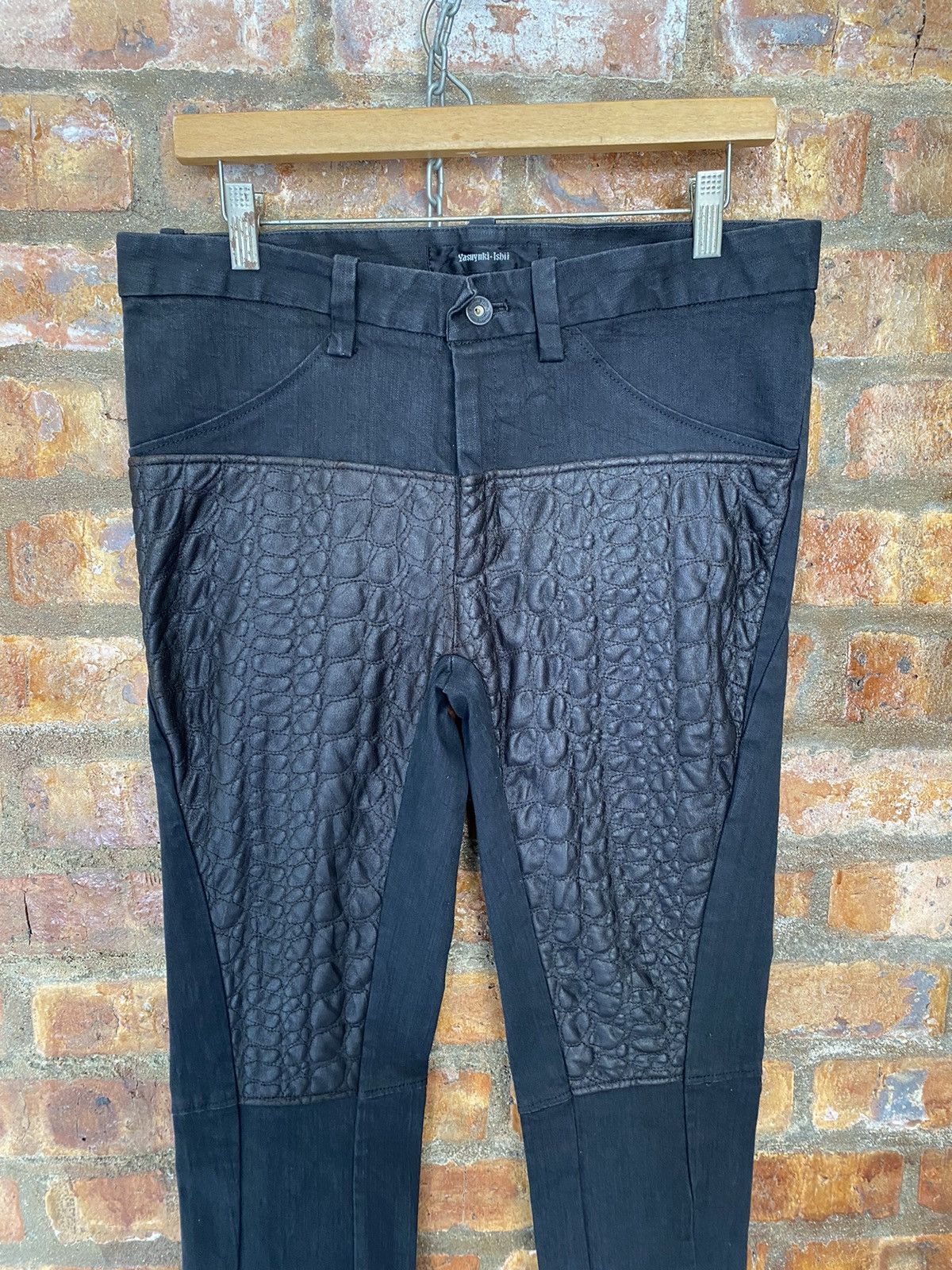 Yasuyuki Ishii SS14 Yasuyuki Ishii Autre-Y Crocodile pants Size 32" / US 10 / IT 46 - 7 Thumbnail