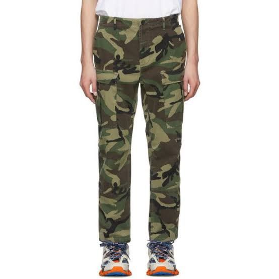 Balenciaga BALENCIAGA camo cotton gabardine army cargo pants Size US 30 / EU 46 - 1 Thumbnail