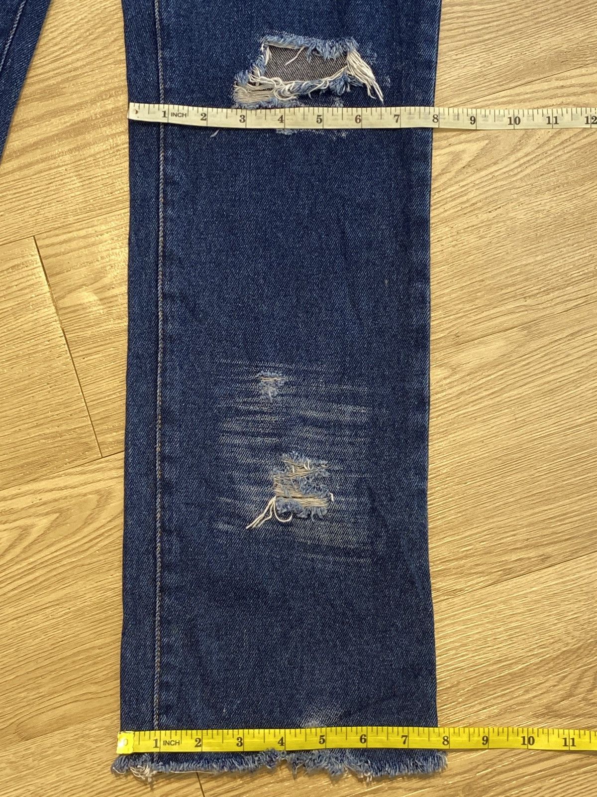 Japanese Brand Japanese Vintage Distress Hairy Leg Loose Style Jeans Size US 29 - 13 Thumbnail