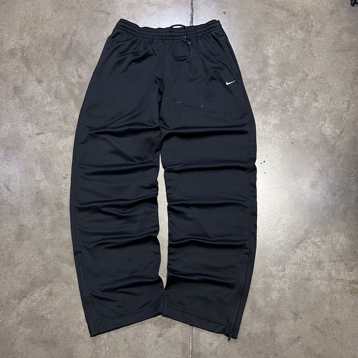Nike × Vintage Vintage Y2K Nike Mini Swoosh Sweatpants Baggy Track Wide Leg Size US 32 / EU 48 - 1 Thumbnail