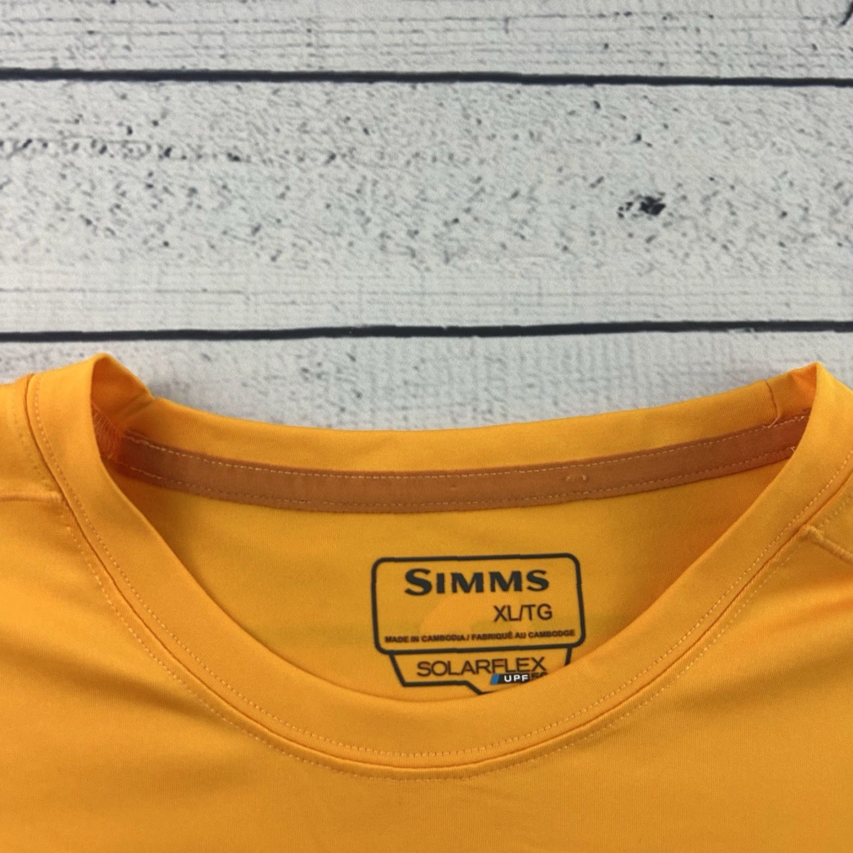 Vintage SIMMS Solarflex Long Sleeve Athletic Fishing Outdoor Shirt Men's XL Yellow Gold Size US XL / EU 56 / 4 - 2 Thumbnail