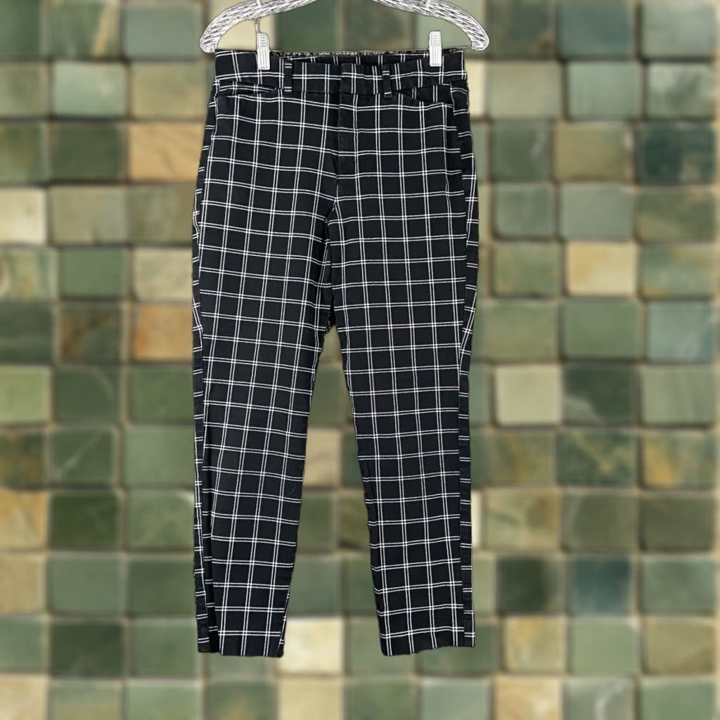 Old Navy VINTAGE Old Navy Dress Pants Women’s 6 Black Plaid High Rise Pixie Pockets Size 28" / US 6 / IT 42 - 1 Thumbnail