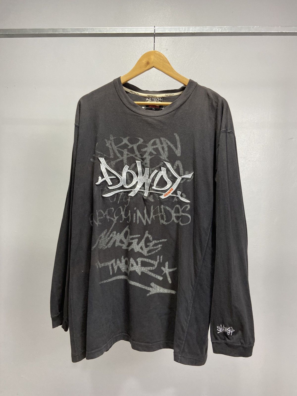 Japanese Brand AB TECH Big logo pullover sweatshirt Size US XL / EU 56 / 4 - 1 Thumbnail