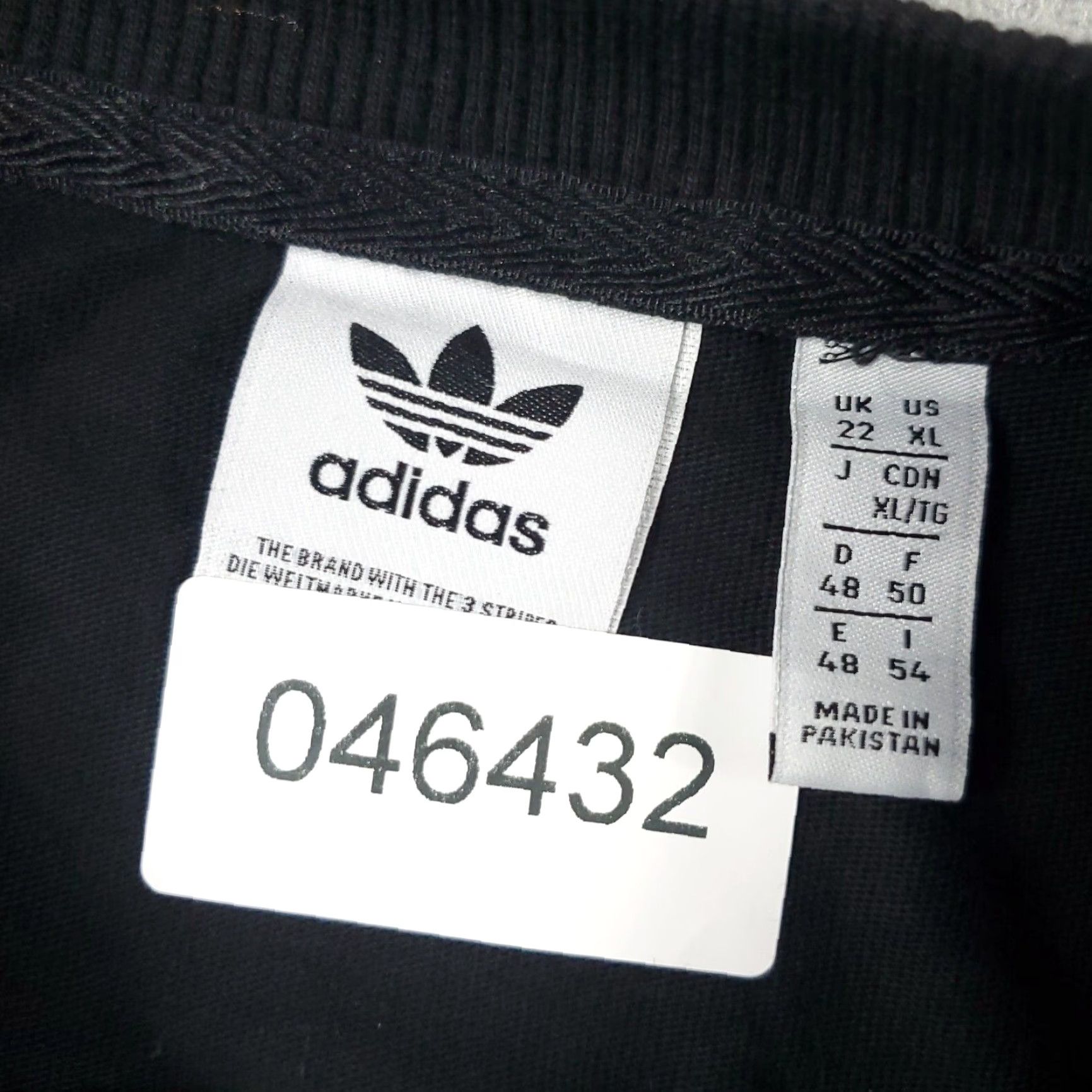 Adidas VINTAGE Adidas Women's T-Shirt XL Black Casual Short Sleeve Logo Cotton Modern 90s Womens Size XL / US 12-14 / IT 48-50 - 7 Thumbnail