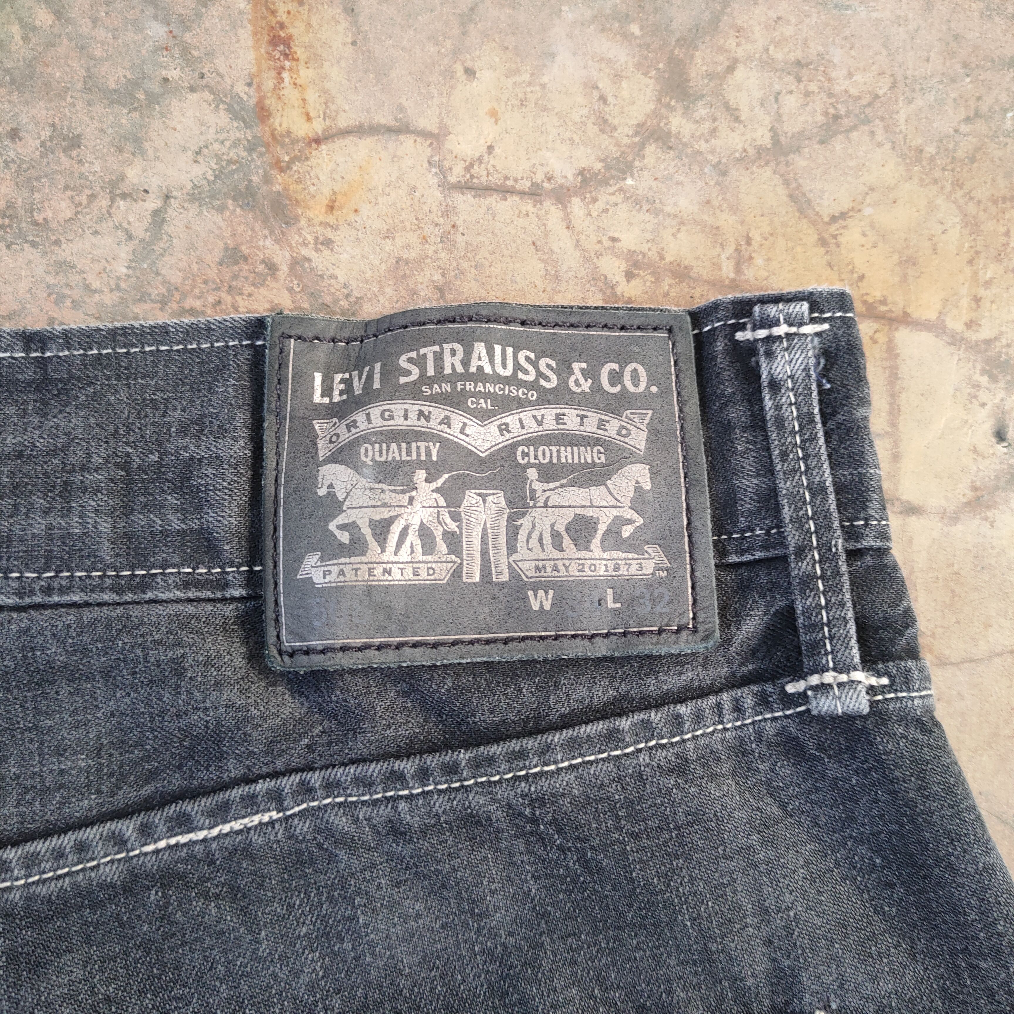 Levi's Vintage Clothing Levi's faded black jeans denim pants Size US 34 / EU 50 - 13 Thumbnail