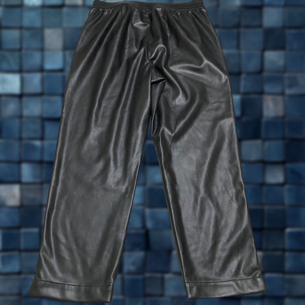 Old Navy Old Navy Womens Medium Pants Black High Rise Straight Faux Leather Ankle Pull On Size 32" / US 10 / IT 46 - 1 Thumbnail