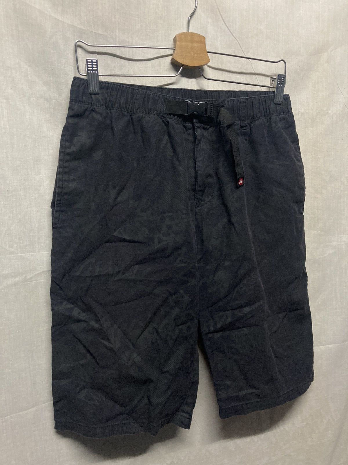 Airwalk Airwalk Overprinted Easy Shorts Size US 28 / EU 44 - 3 Thumbnail