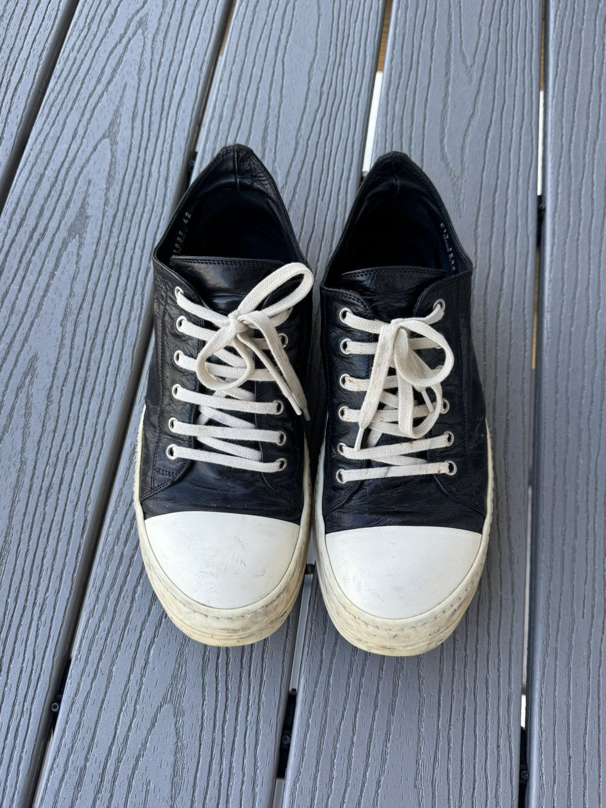 Rick Owens Rick Ownes Distressed Leather Mainline Sneaker Size US 8.5 / EU 41-42 - 2 Thumbnail