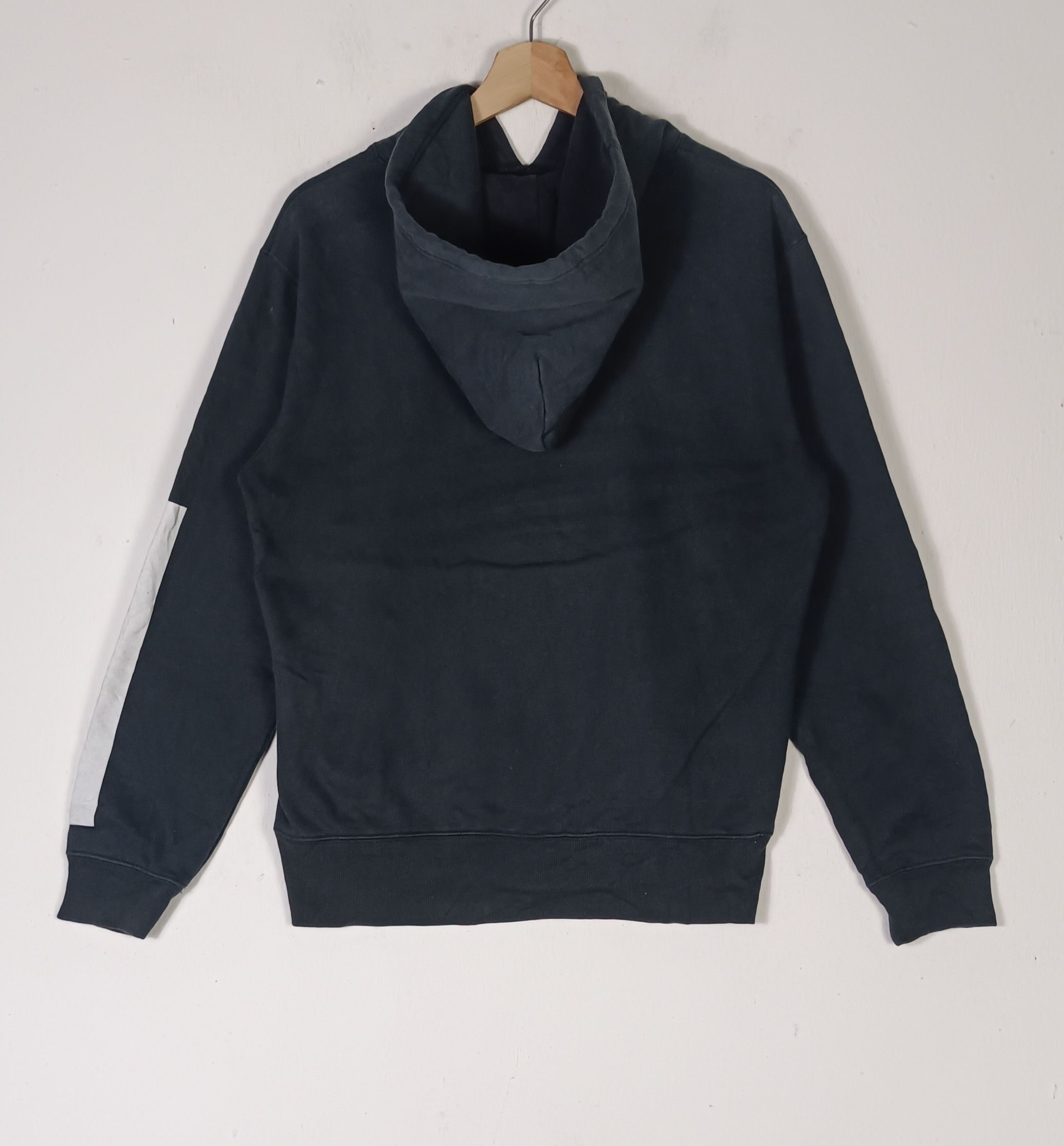 Japanese Brand Club N°1Z Star Emblem Cross Laurel Box Logo Size US L / EU 52-54 / 3 - 7 Thumbnail