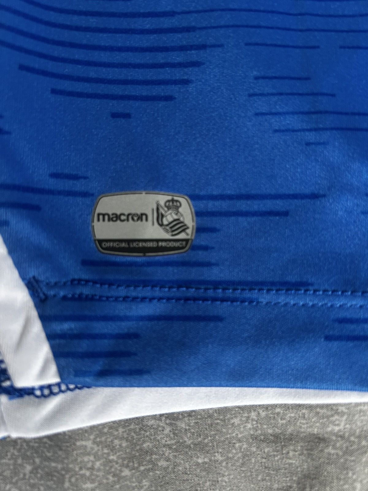 Macron Real Sociedad 19/20 GK shirt Size US S / EU 44-46 / 1 - 3 Thumbnail