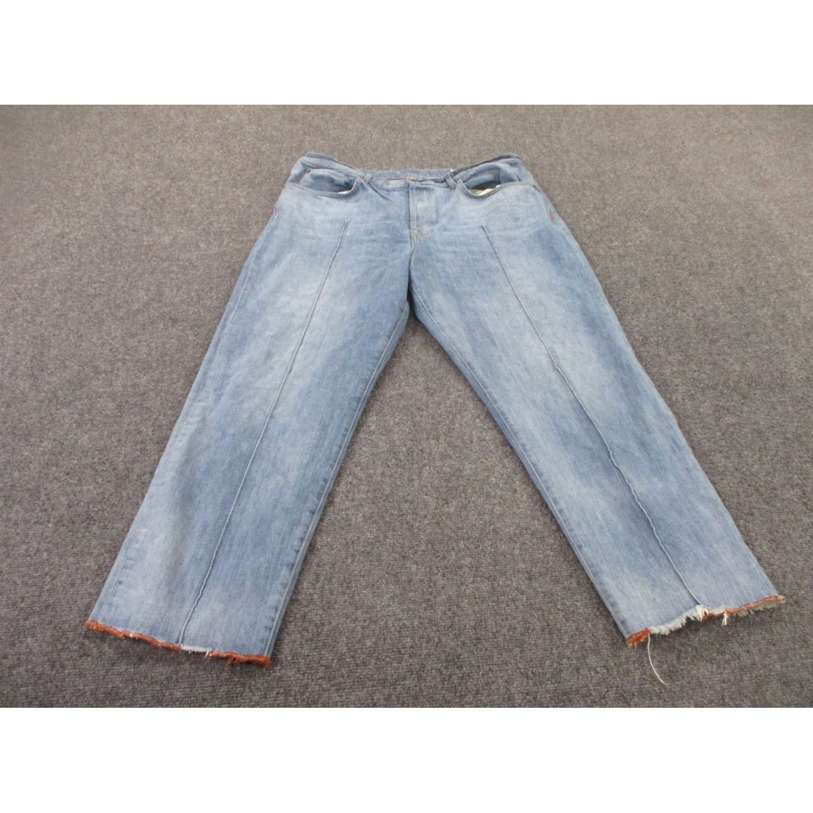 Denime Item Specifications: Pattern: Slim Fit Size 24" / US 00 / IT 34 - 2 Thumbnail