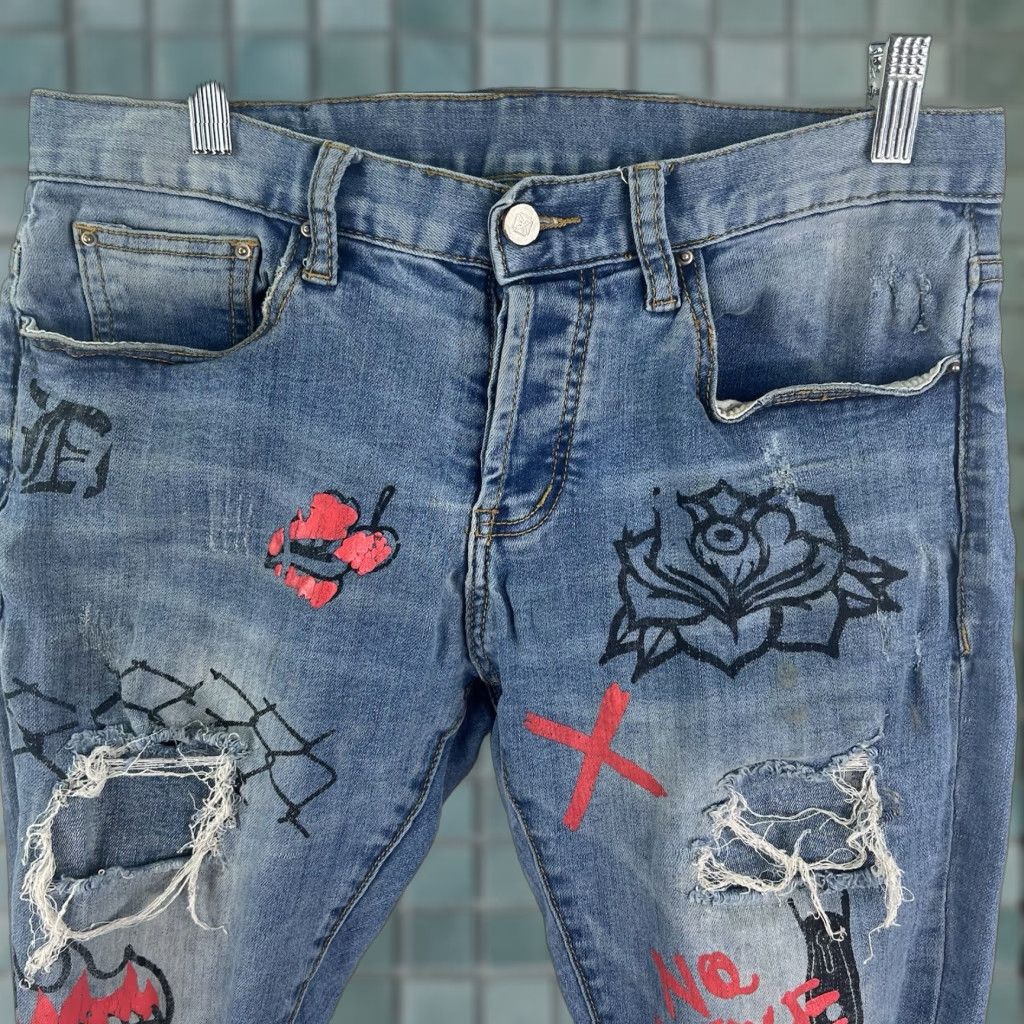 Vintage DOPE Distressed No Love Skinny Denim Jeans Mens 30 34X32 Blue Cotton Blend Zip 5-Pocket Style Jeans Mens Size US 30 / EU 46 - 1 Thumbnail