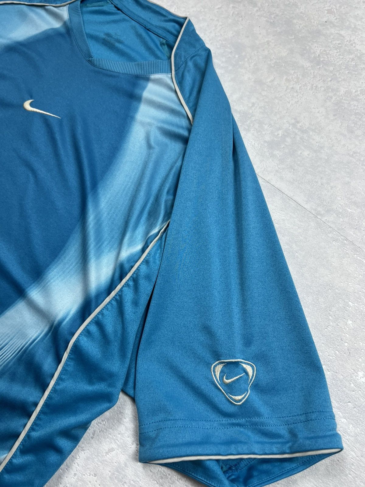 Nike 90s Nike TN Central Swoosh Vintage Drill Oversized T-Shirt Size US XL / EU 56 / 4 - 6 Thumbnail