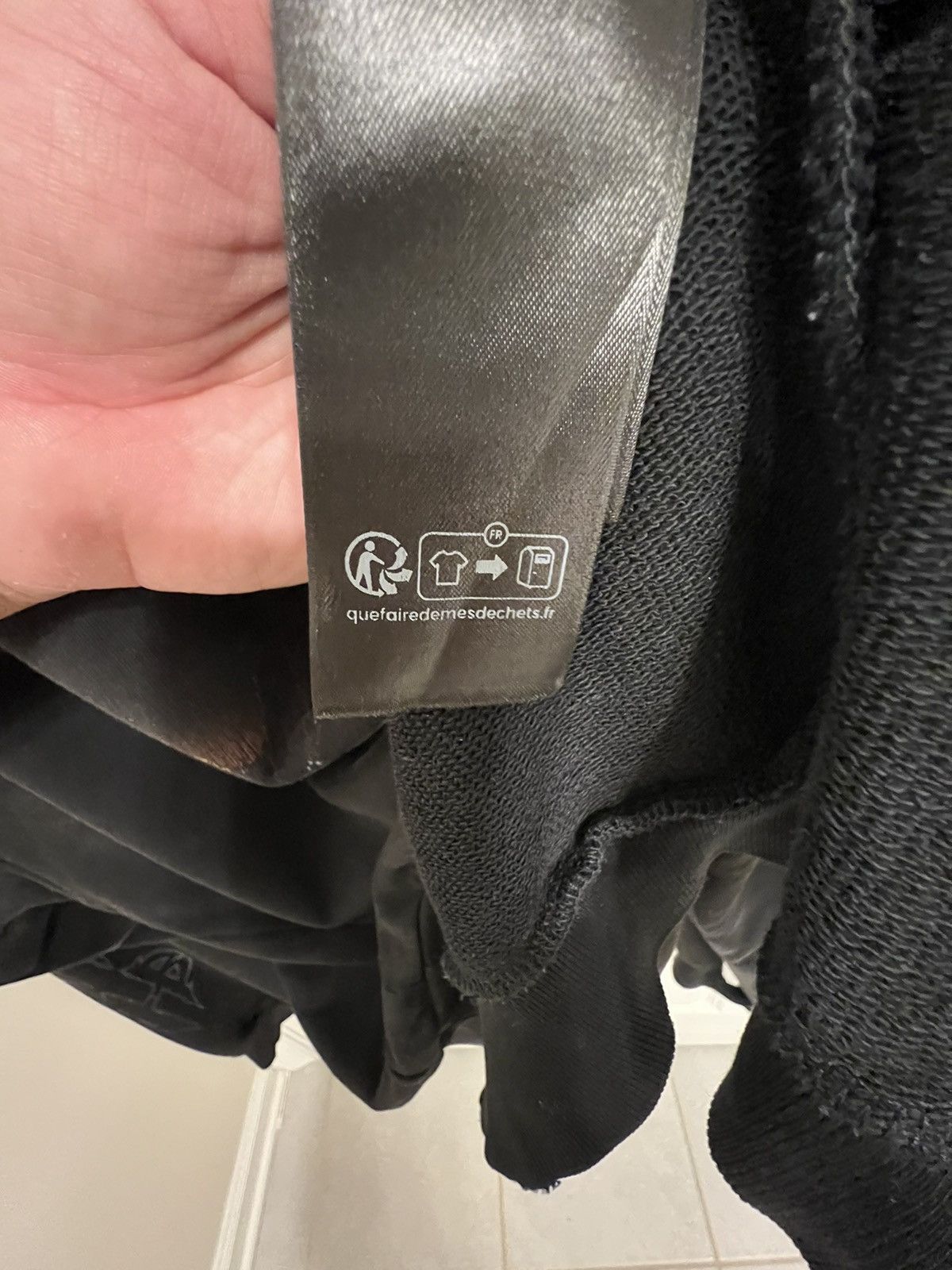 Balenciaga Balenciaga Paris Moon Hoodie $1450 Size US XL / EU 56 / 4 - 14 Thumbnail