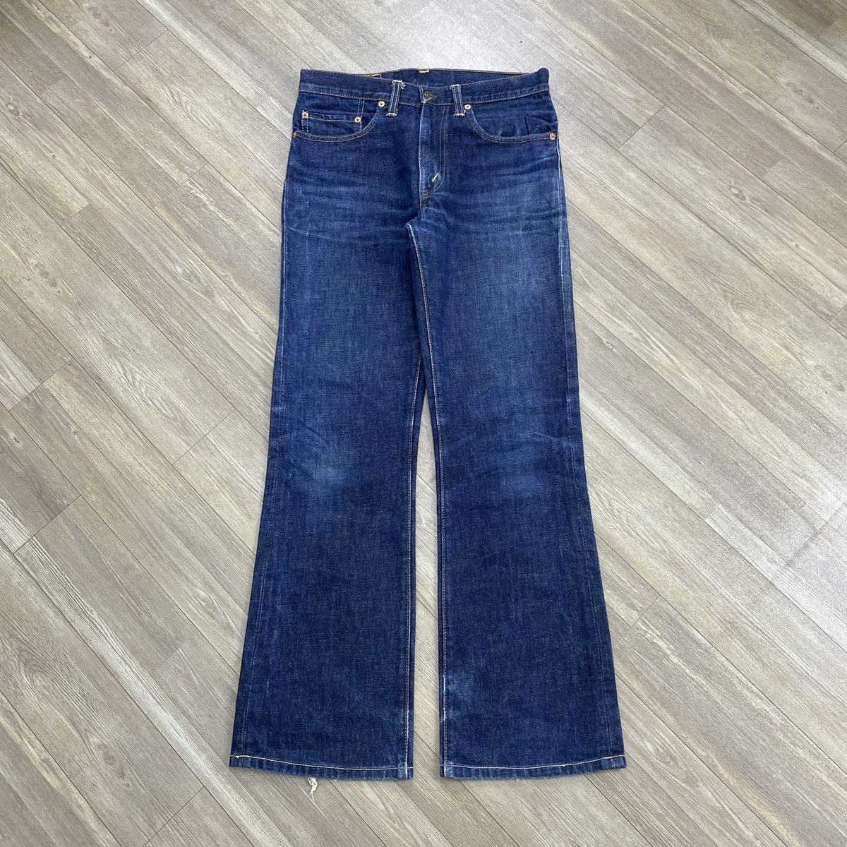 Levi's Vintage Clothing 1990s Vintage Levis 517 Bell Button Bootcut Flared Jeans Size US 31 - 1 Thumbnail