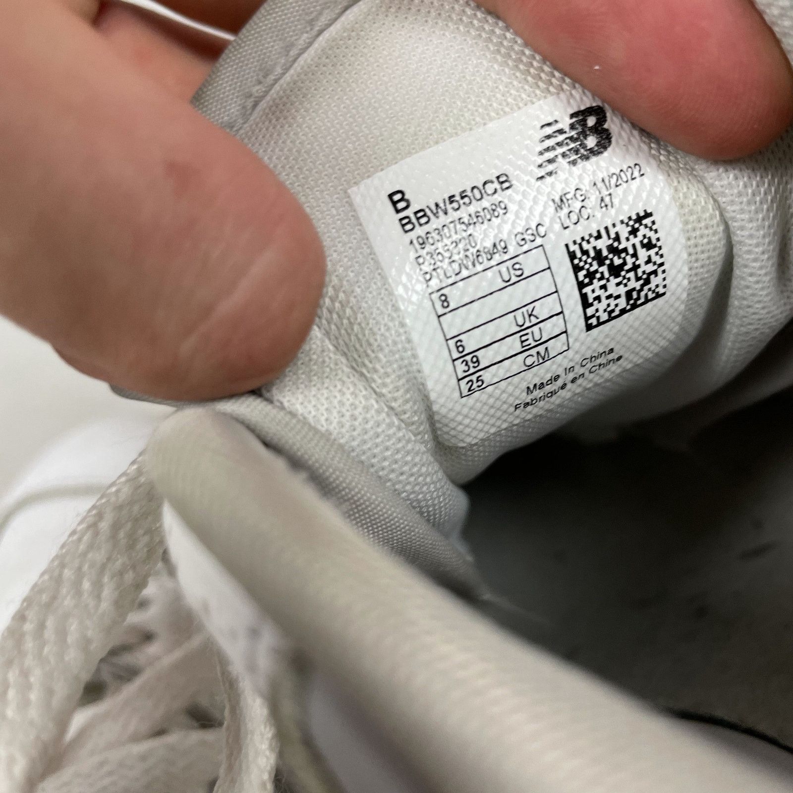 New Balance New Balance 550 BBW550CB Women's White Gray Sneakers Shoes 8 Size US 8 / IT 38 - 12 Thumbnail