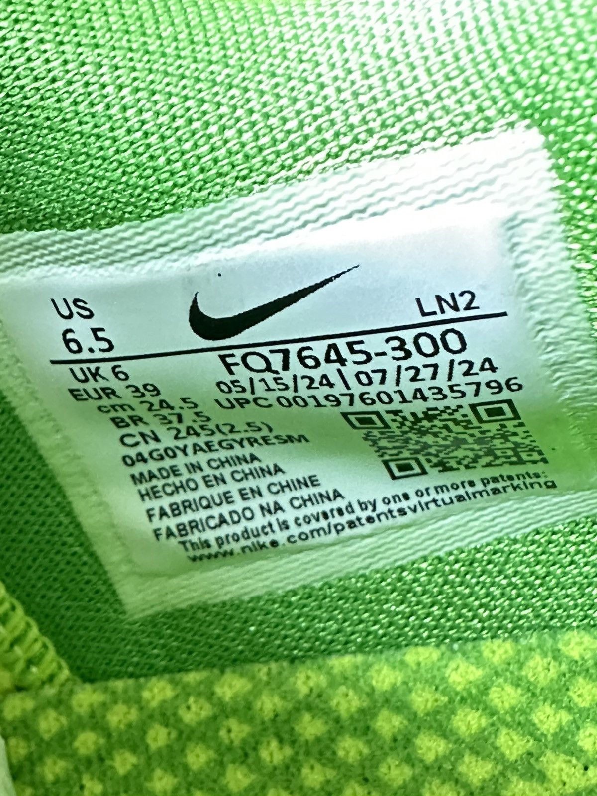 Nike Nike Vapor Edge Kobe 6 SE Grinch Size 6.5M/8W FQ7645-300 Size US 6.5 / EU 39-40 - 6 Thumbnail