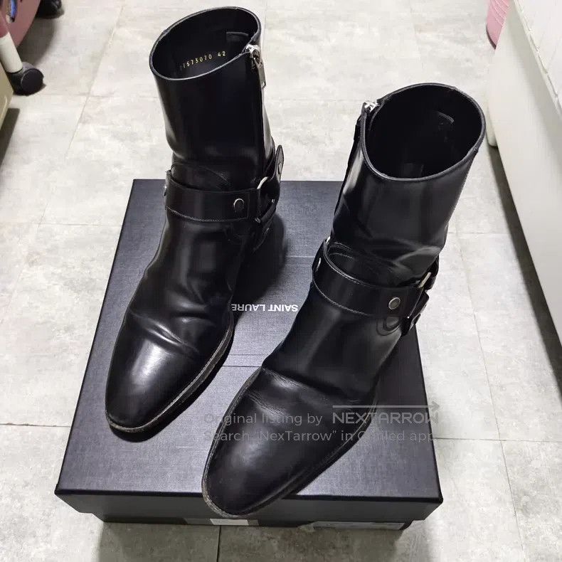 Saint Laurent Paris Saint Laurent Paris Buckle Chelsea Boots i Size US 9 / EU 42 - 1 Thumbnail