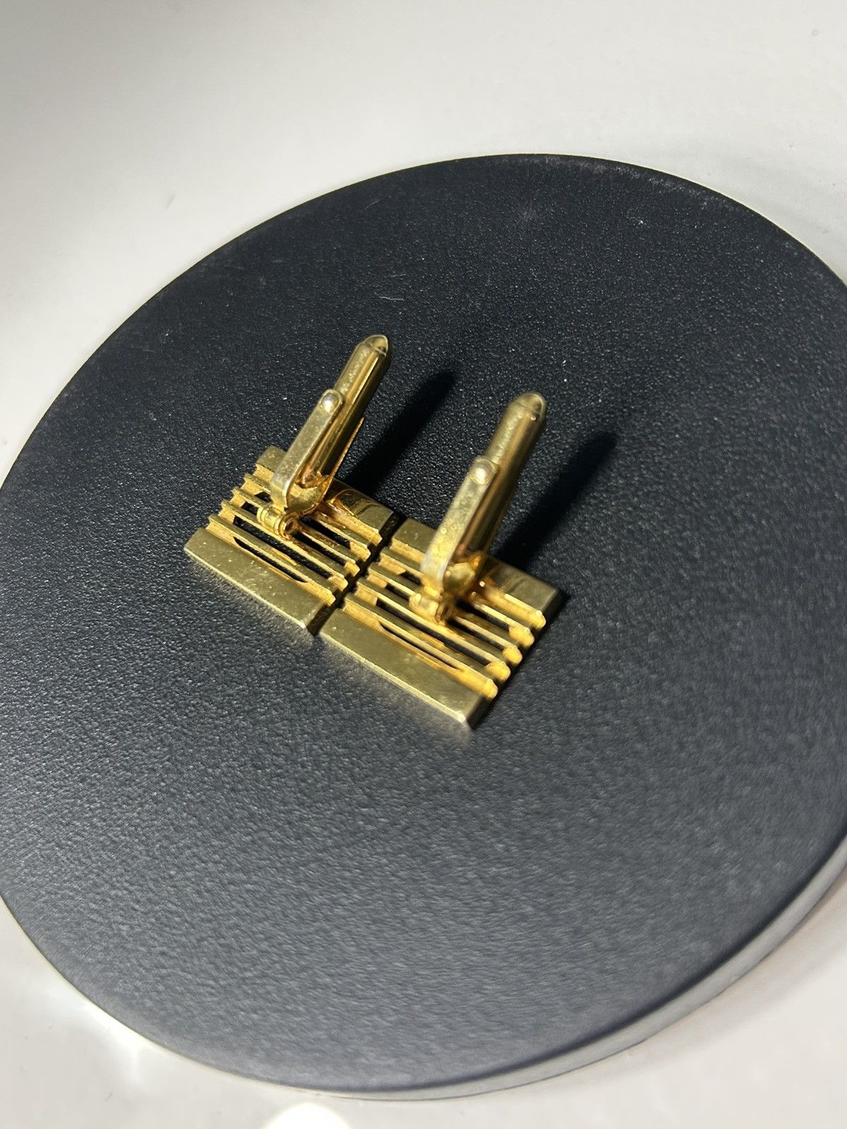 Dior Vintage Christian Dior Gold Tone Cufflinks Set Size ONE SIZE - 9 Thumbnail