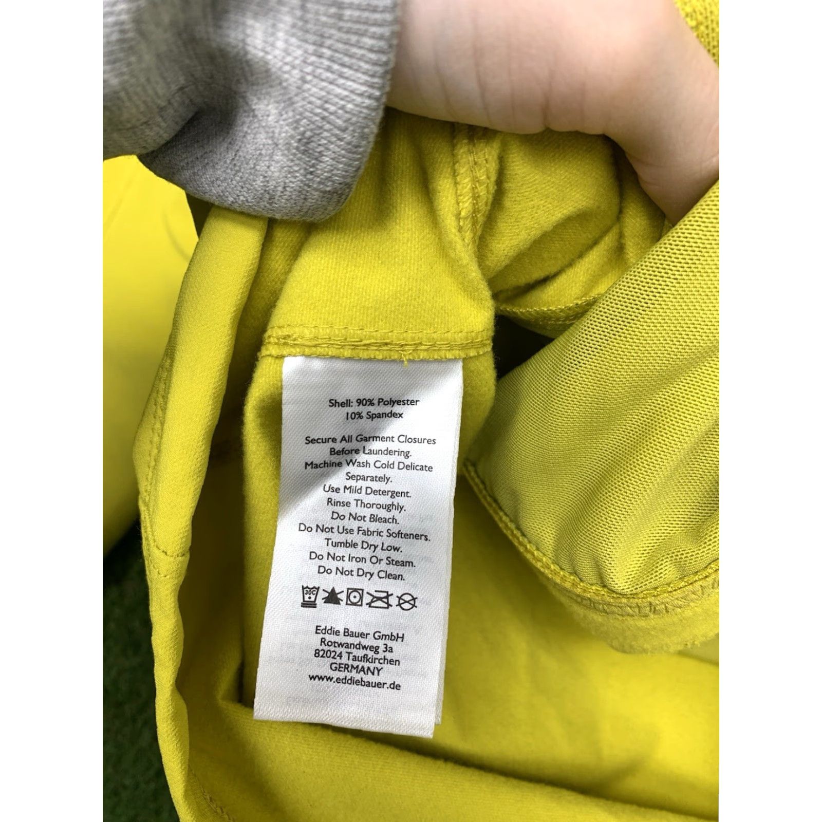 Eddie Bauer Eddie Bauer First Ascent Jacket Mens Small Full Zip Up Yellow Softshell Outdoor Size US S / EU 44-46 / 1 - 5 Thumbnail