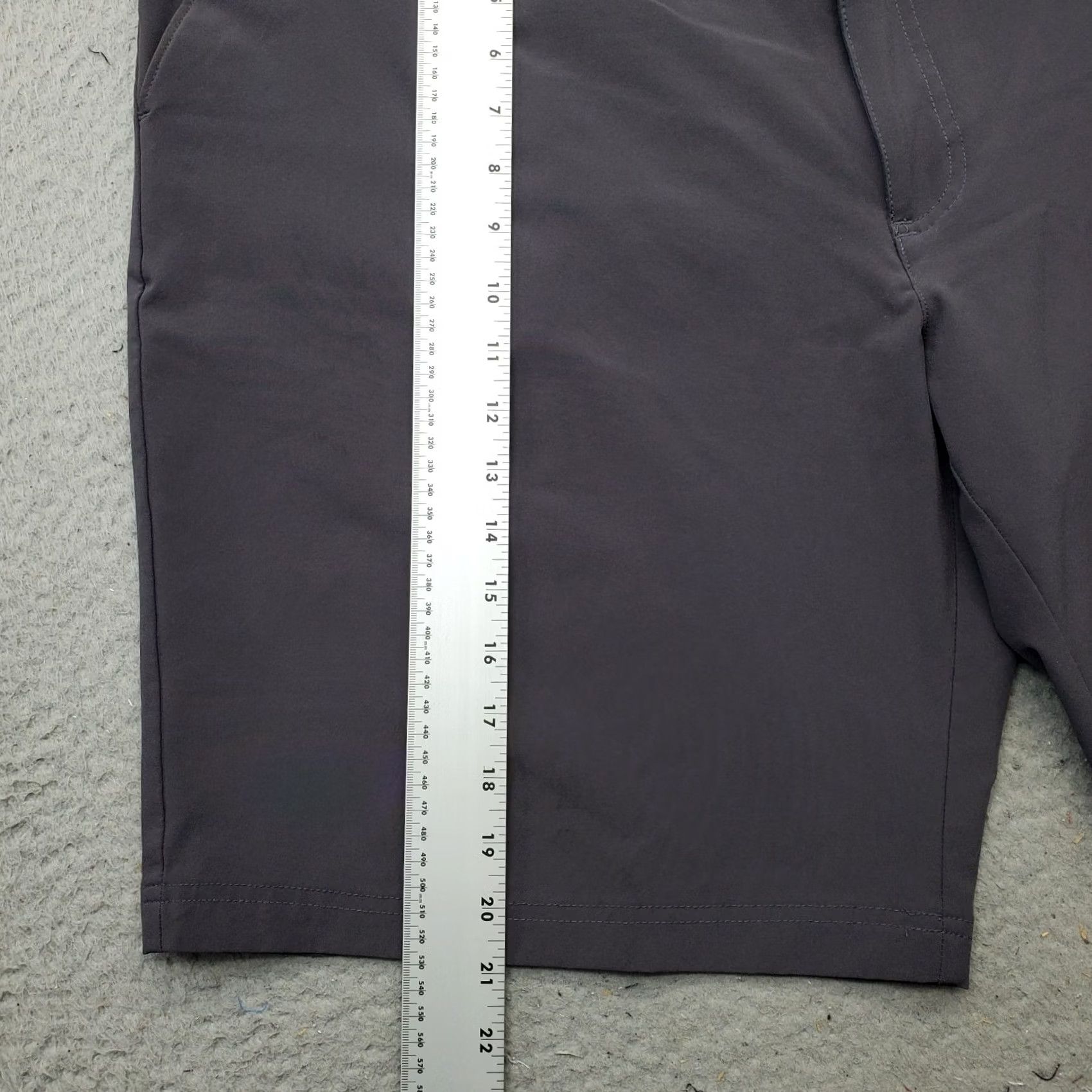 Hogan Ben Hogan Mens Chino Shorts Gray 42 Regular Fit Stretch Waistband Slash Pocket Casual Outdoor Summer 90s Size US 42 / EU 58 - 3 Thumbnail