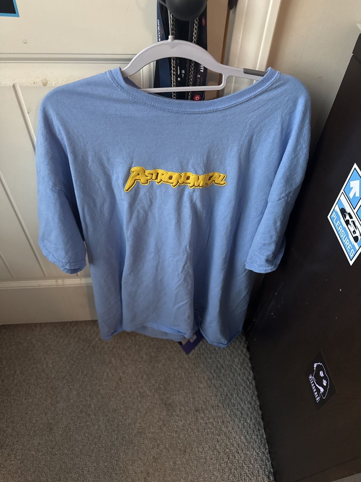 Travis Scott Astroworld Fornite Scar Tee Size US XL / EU 56 / 4 - 1 Thumbnail