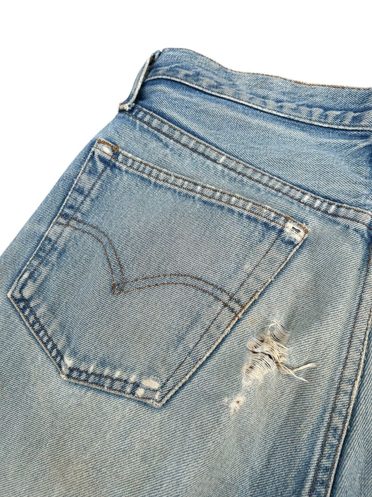 Levi's Vintage Clothing 80's THRASHED Levi's 555 Reconstructed Repair Denim Size US 30 / EU 46 - 16 Thumbnail