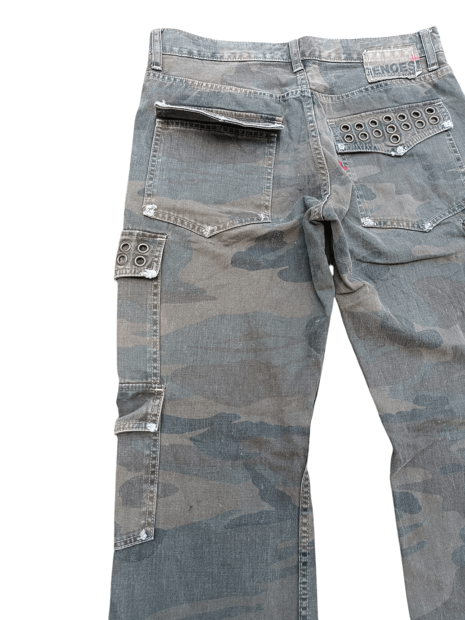 Japanese Brand FLARED💥Genoese Okayama Distressed Multi Pocket Camo Pant Size US 31 - 14 Thumbnail