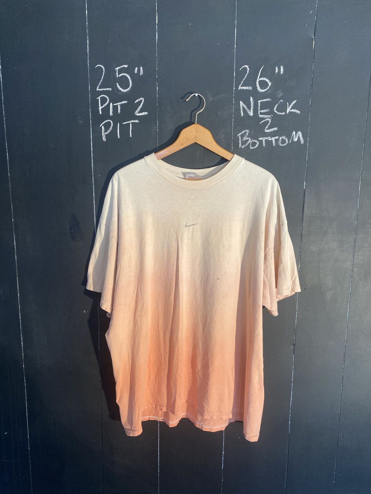Nike Vintage Nike Center Swoosh White Tag Gradient Tie Dye XXL Size US XXL / EU 58 / 5 - 1 Thumbnail