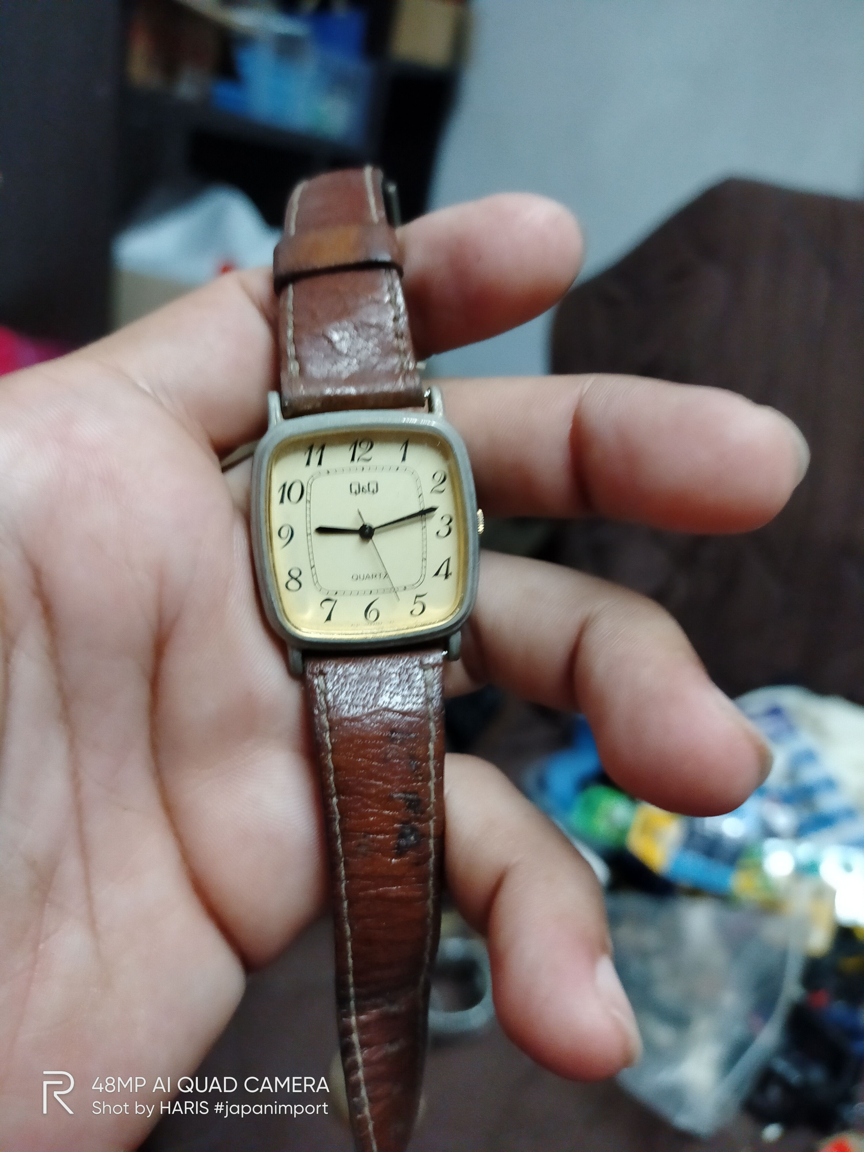 Japanese Brand Vintage Q&Q Quartz Watch by Japan Made (Retro Design) Size ONE SIZE - 3 Thumbnail
