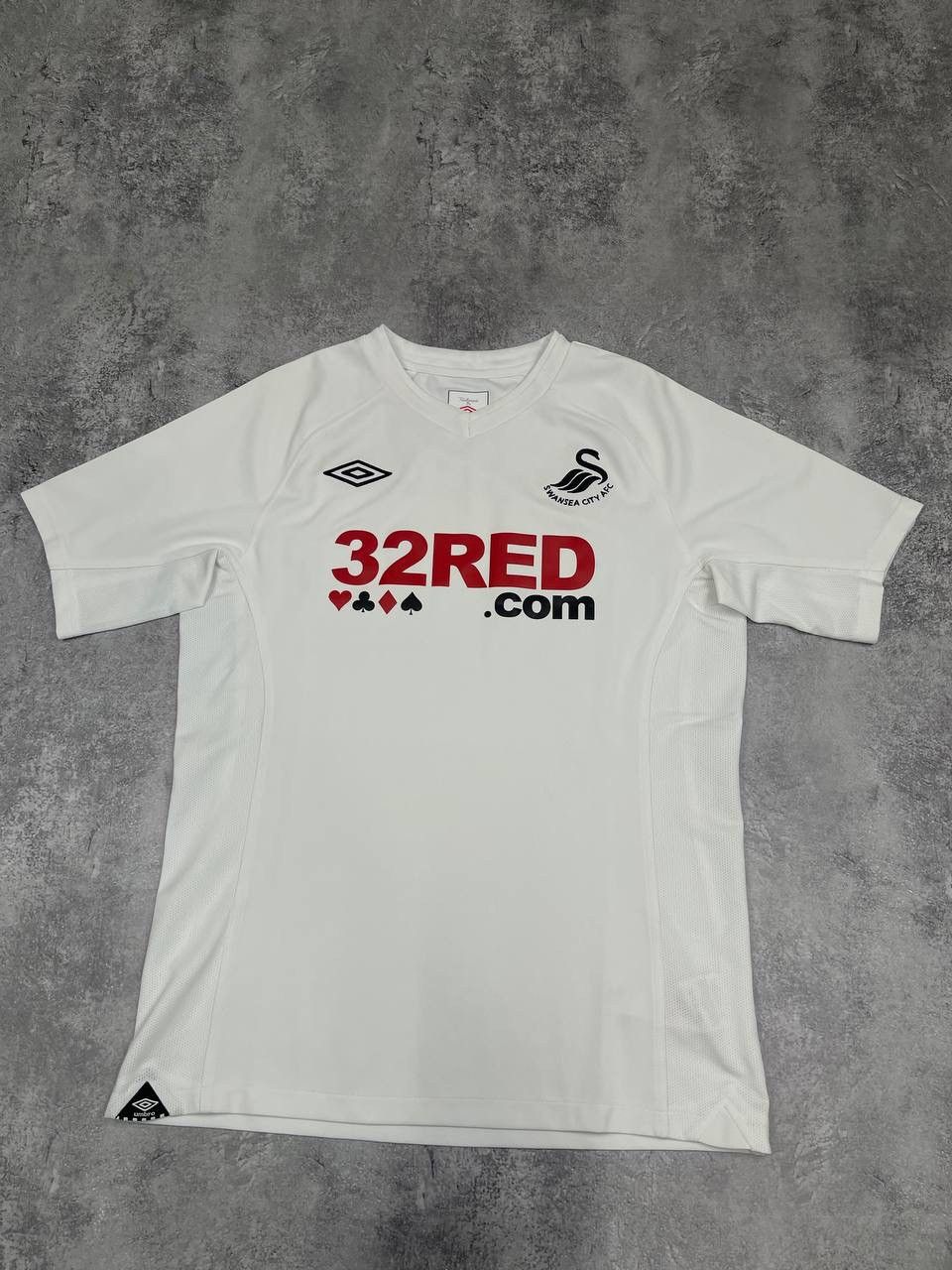 Umbro Umbro Swansea City AFC 2016/17Home Men Football Shirt Jersey Size US S / EU 44-46 / 1 - 1 Thumbnail