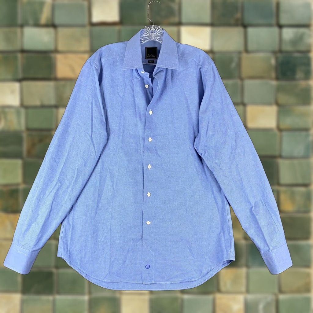 David Donahue VINTAGE Dave Donahue Dress Shirt Shirt Men 16.5 Blue 36/37 Mens Size 42R - 1 Thumbnail