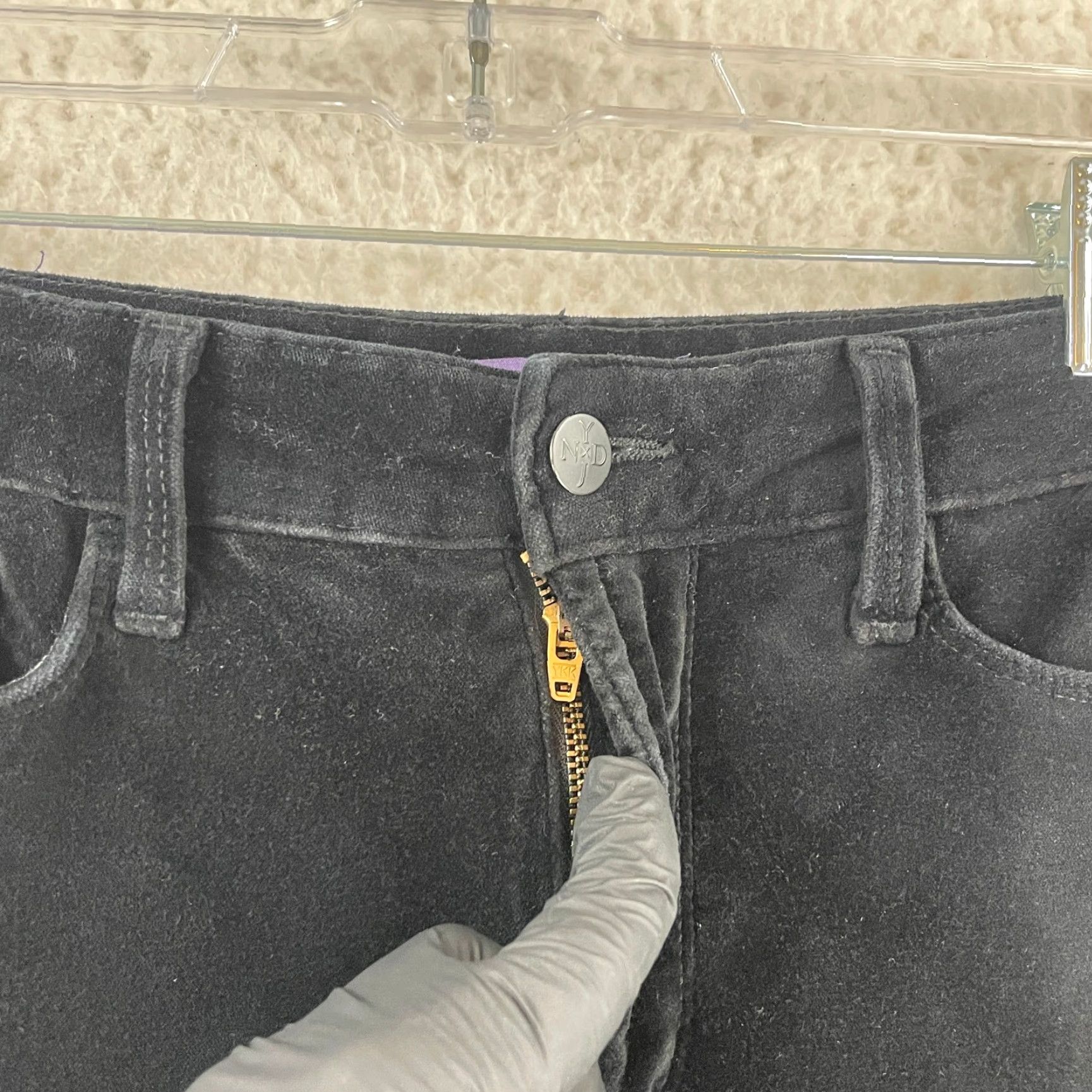 NYDJ NYDJ Black Soft Velour Skinny Leg Pants Womens Mid-Rise Petite 10 Size 32" / US 10 / IT 46 - 6 Thumbnail
