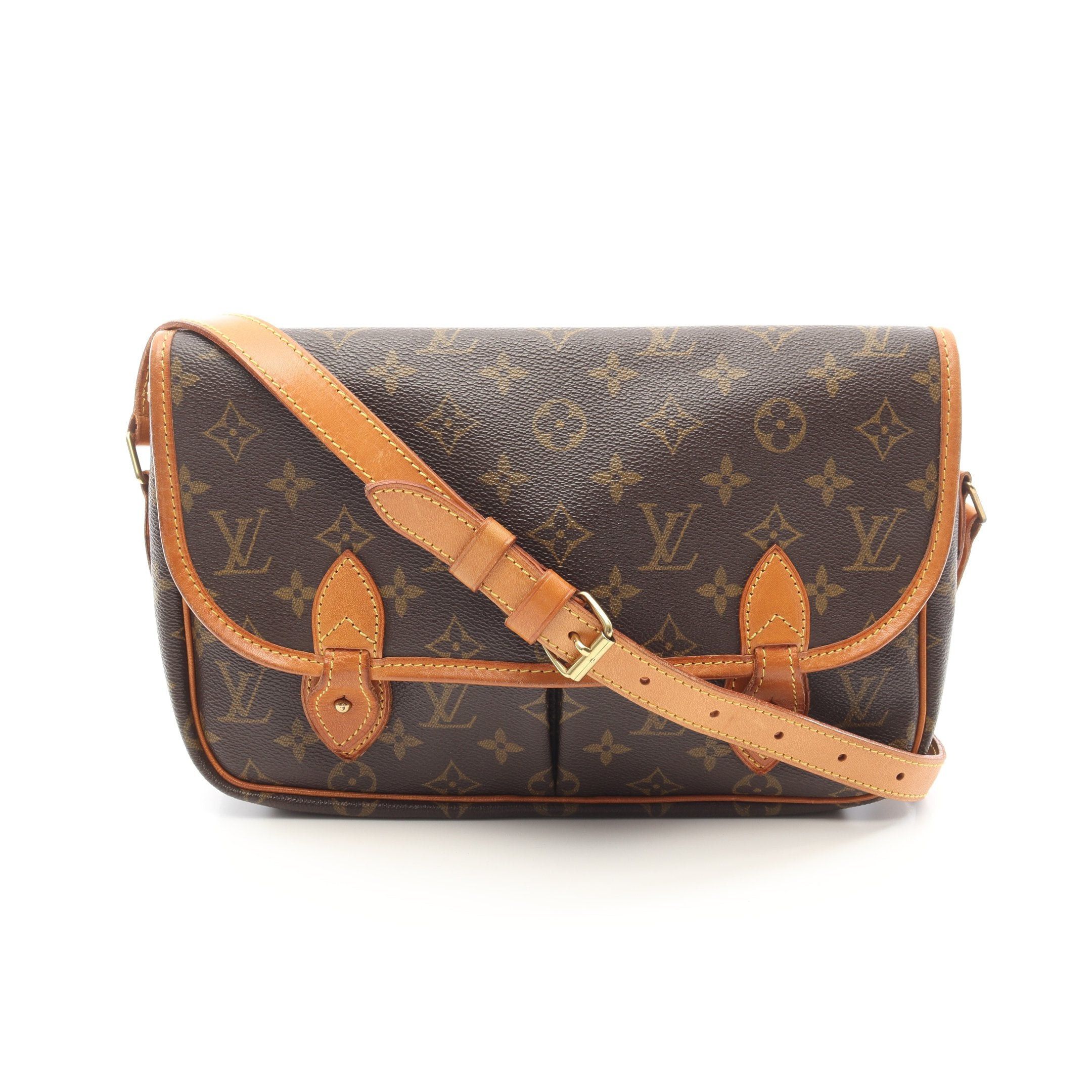 Louis Vuitton Louis Vuitton Gibeciere Mm Monogram Shoulder Bag Leather Brown Size ONE SIZE - 1 Thumbnail