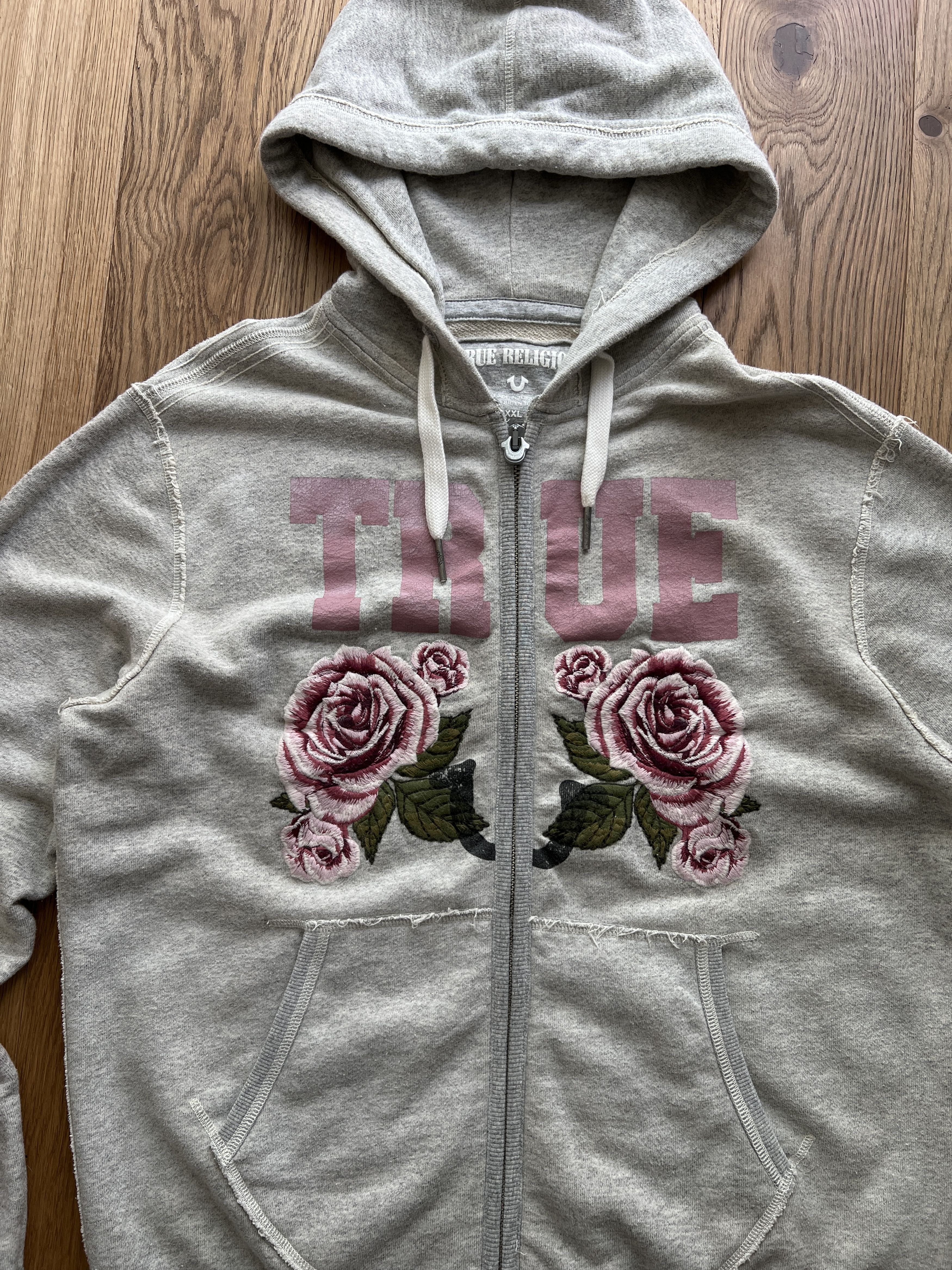 True Religion True Religion Zip up hoodie roses baggy embroidered japanese Size US XXL / EU 58 / 5 - 6 Thumbnail