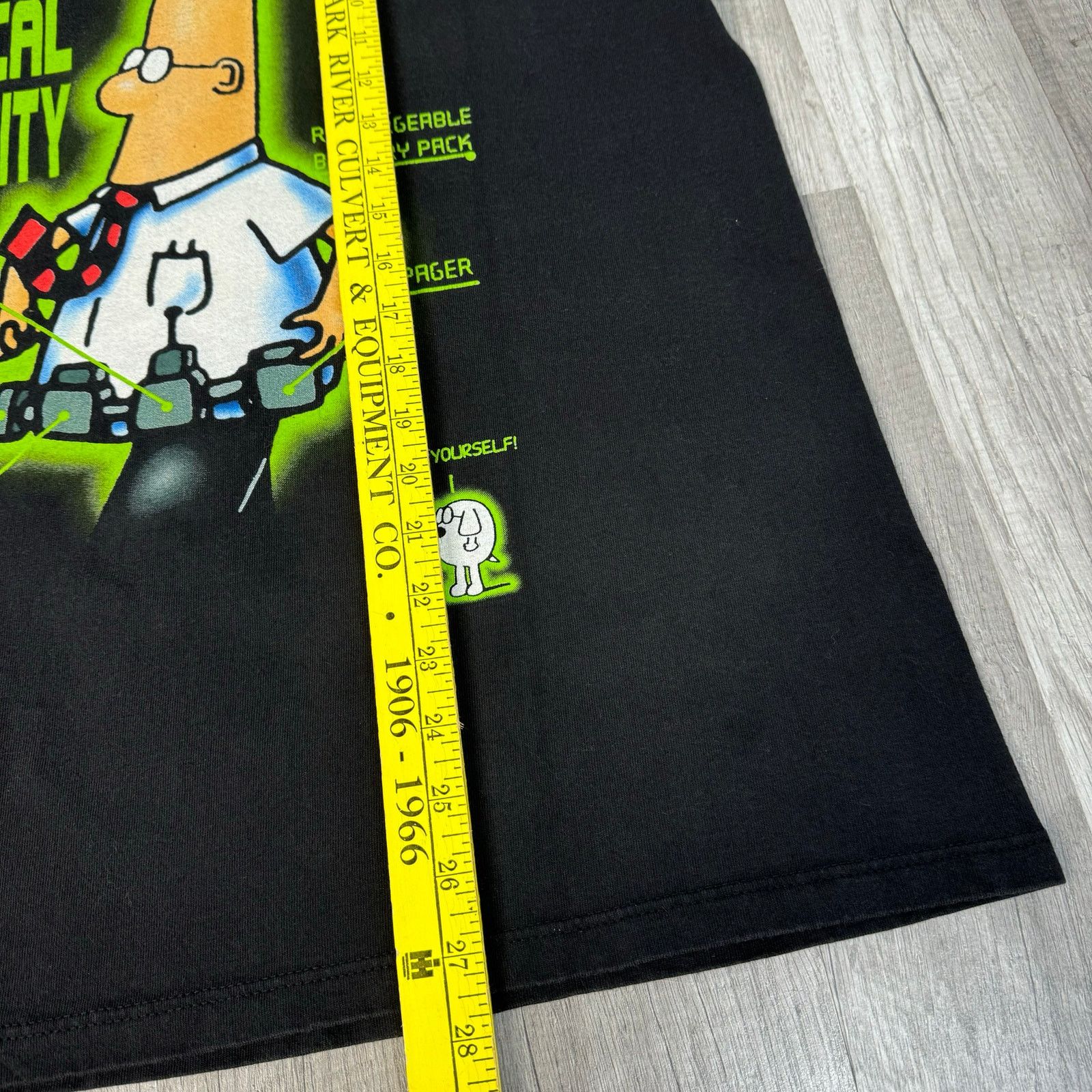 Vintage Vintage 90s Dilbert Dominate Tech Geek T-Shirt Comic Large Size US L / EU 52-54 / 3 - 10 Thumbnail