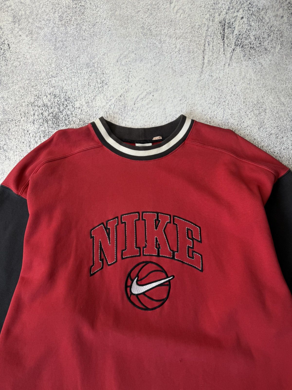 Nike Vintage Nike Sweatshirt Big Logo Swoohs Distressed Rare Size US M / EU 48-50 / 2 - 9 Thumbnail