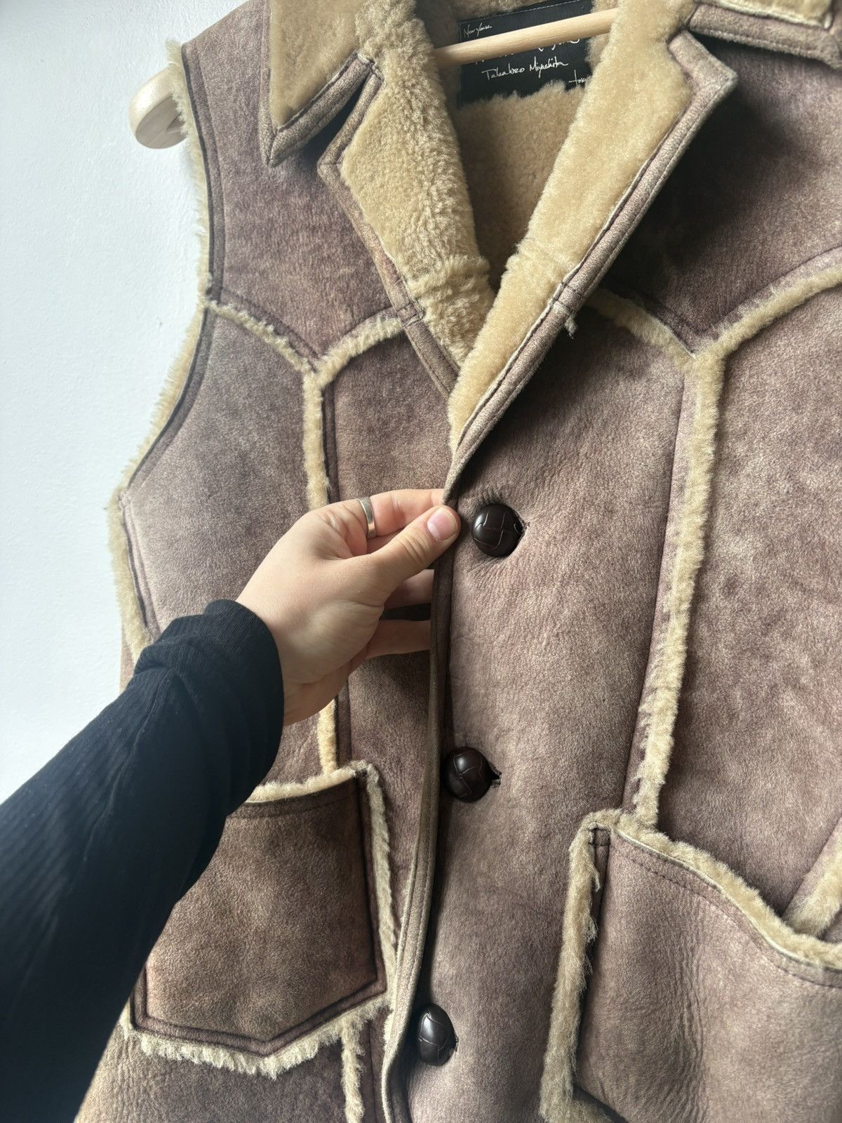 Number (N)ine Number Nine AW07 "LGM" Sheepskin Shearling Vest Size US M / EU 48-50 / 2 - 4 Thumbnail