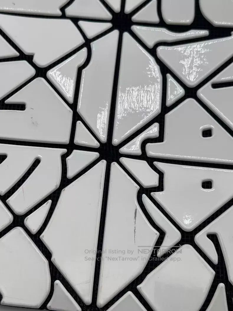 Issey Miyake Issey Miyake White Six-grid Bag Size ONE SIZE - 6 Thumbnail