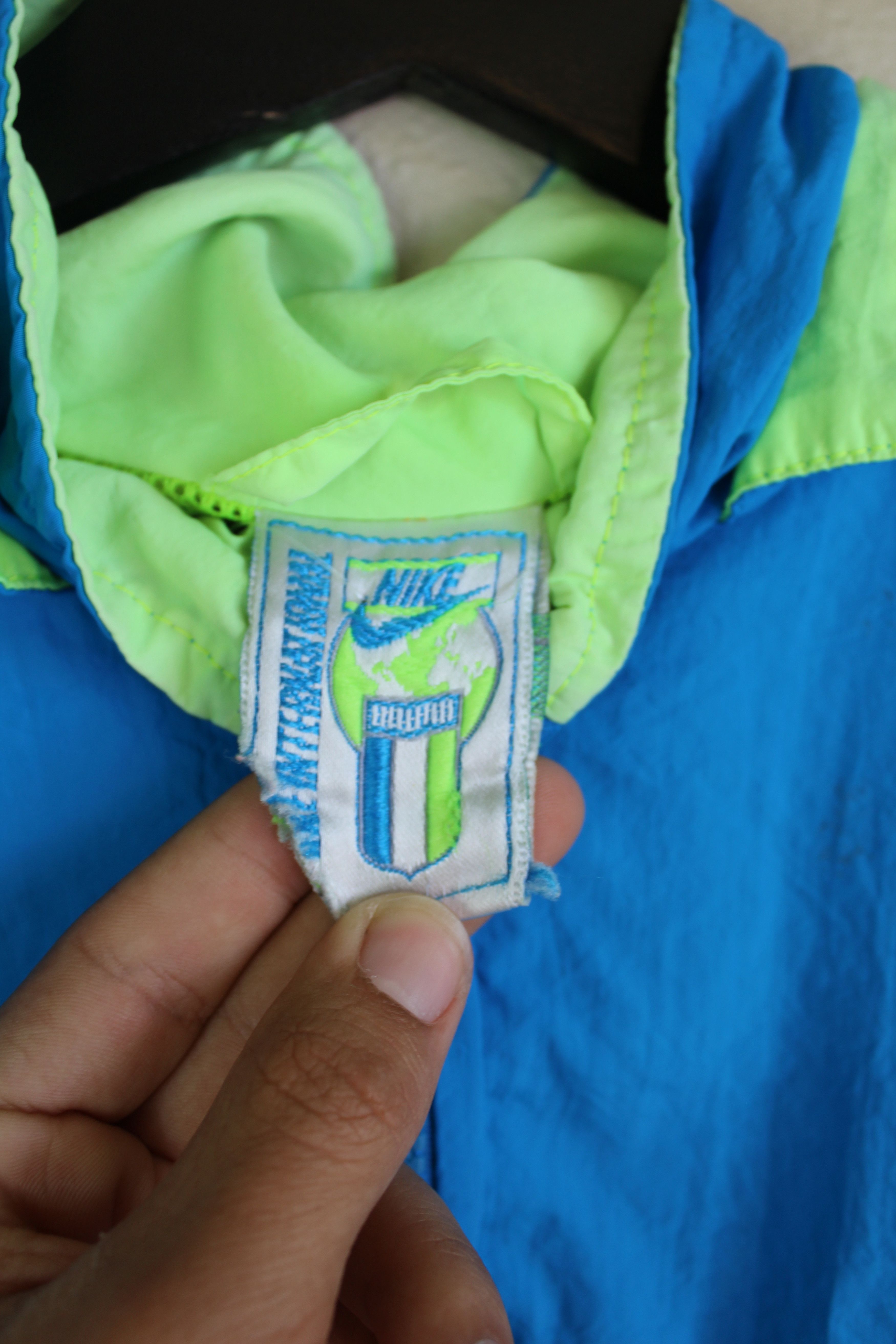 Nike × Vintage VINTAGE NIKE INTERNATIONAL TRACK JACKET Size US L / EU 52-54 / 3 - 4 Thumbnail