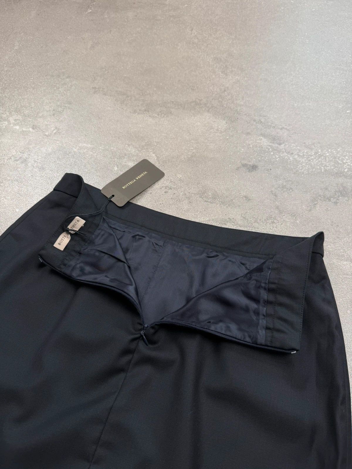 Bottega Veneta Bottega Veneta skirt NEW luxury old money street wear Size 30" / US 8 / IT 44 - 6 Thumbnail