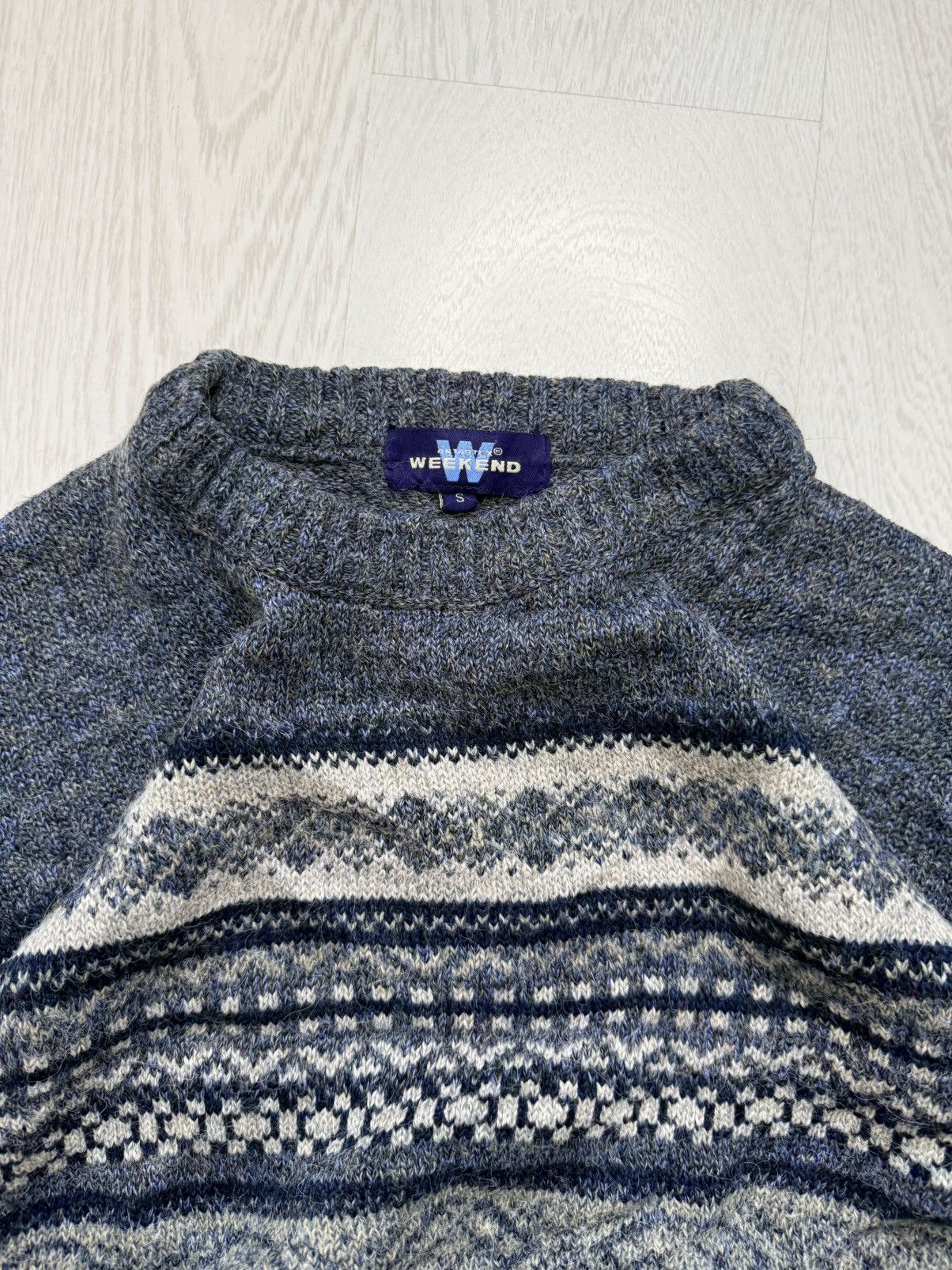 Vintage Vintage Navy Blue and Grey Patterned Wool Knit Sweater Size US S / EU 44-46 / 1 - 2 Thumbnail